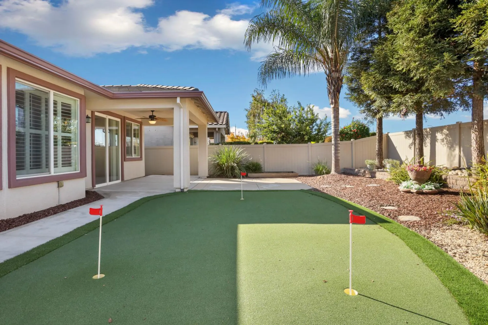 Property Slideshow image 37 of 52 | 1995 shady oak st, Manteca, CA, 95336