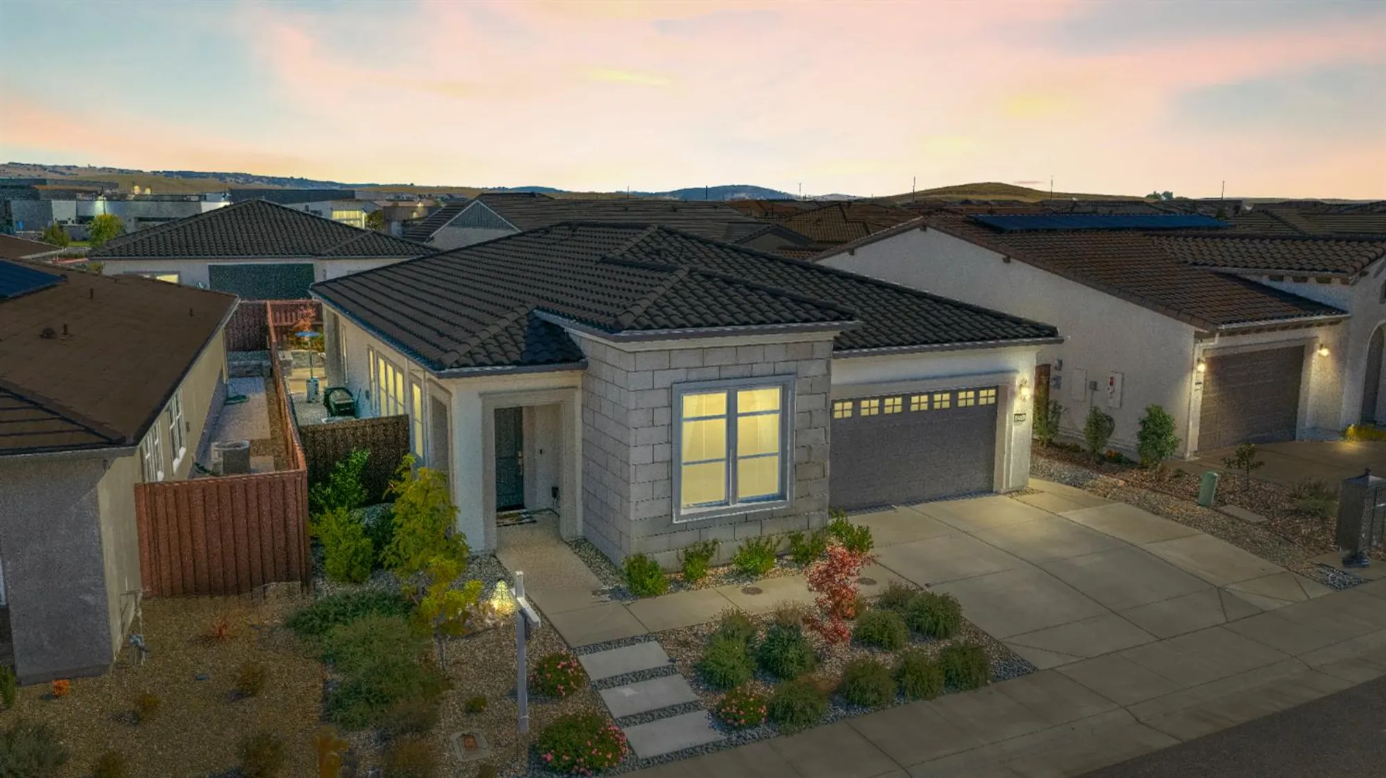 Property Slideshow image 40 of 56 | 3524 deer park dr, Folsom, CA, 95630