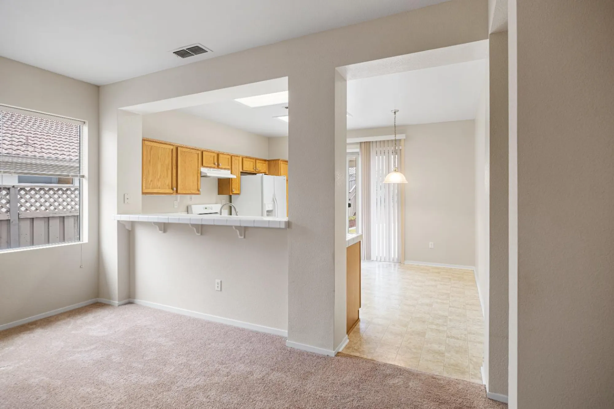 Property Slideshow image 14 of 59 | 637 geary ln, Lincoln, CA, 95648