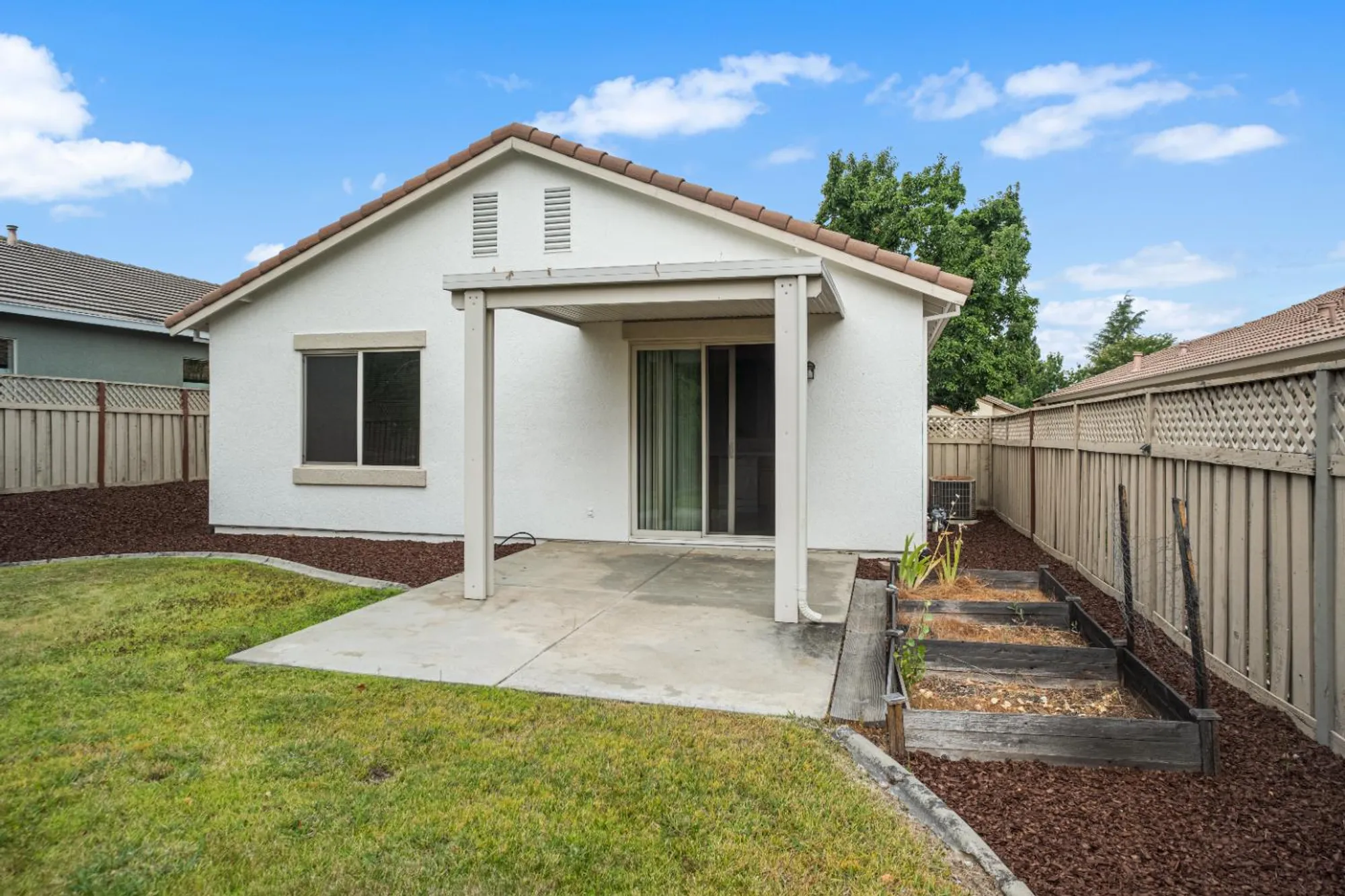 Property Slideshow image 42 of 59 | 637 geary ln, Lincoln, CA, 95648