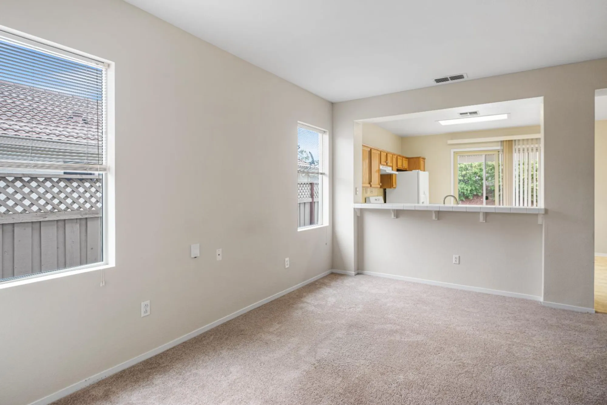 Property Slideshow image 12 of 59 | 637 geary ln, Lincoln, CA, 95648