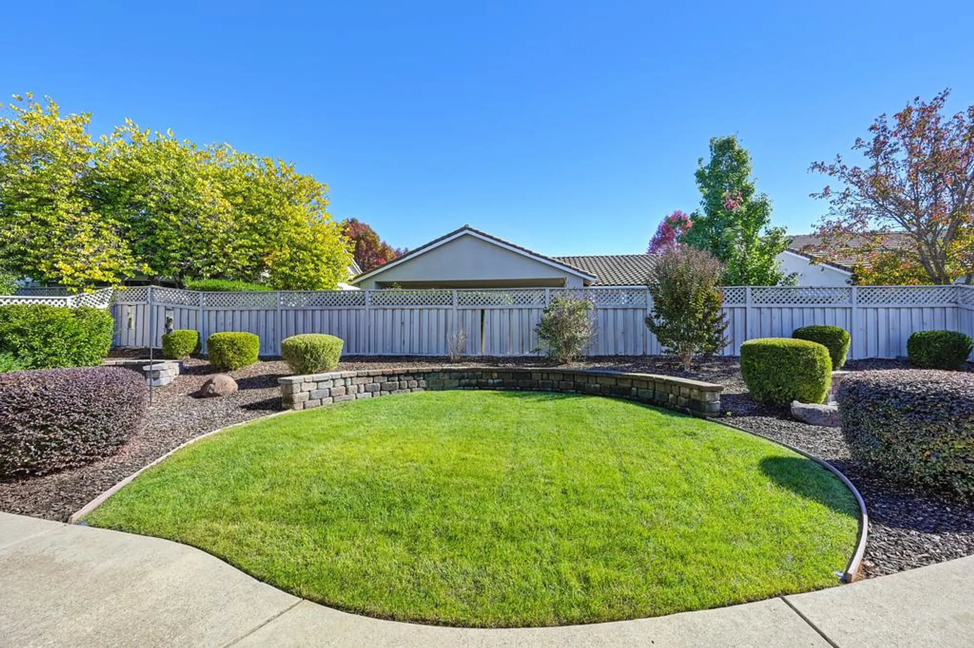 Property Slideshow image 40 of 46 | 5748 sandlewood way, Roseville, CA, 95747