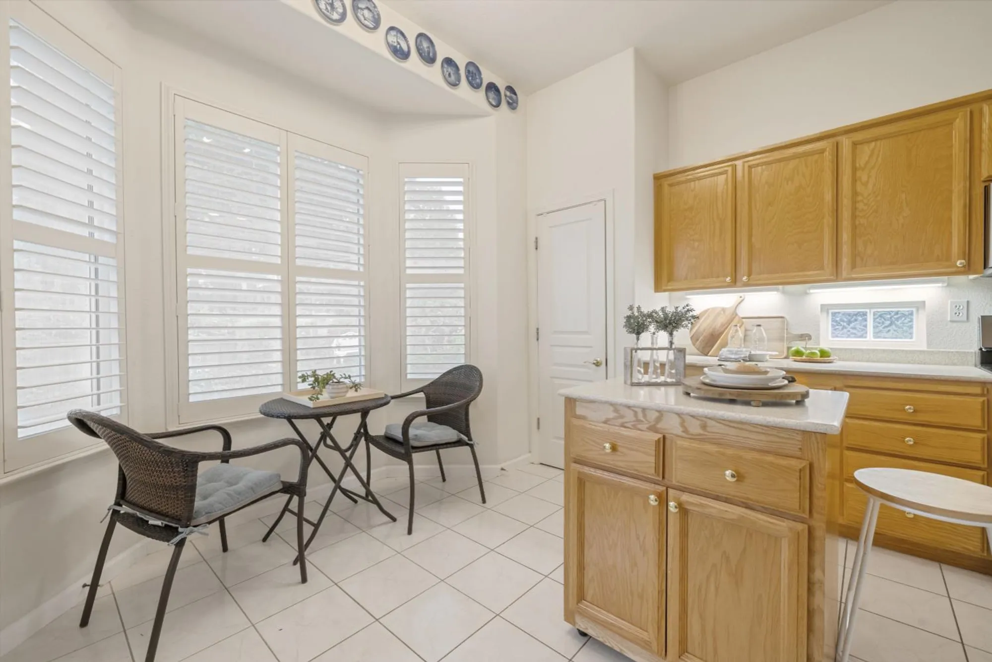 Property Slideshow image 13 of 36 | 2511 sasparilla ct, Rocklin, CA, 95765