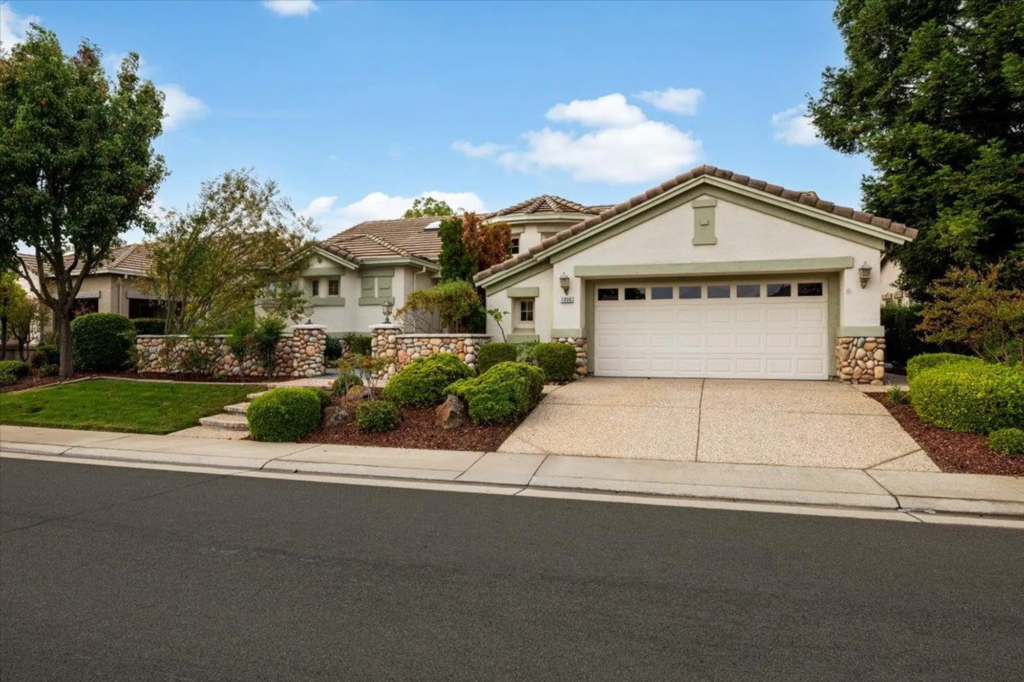 Property Slideshow image 43 of 43 | 1006 fairway valley ln, Lincoln, CA, 95648