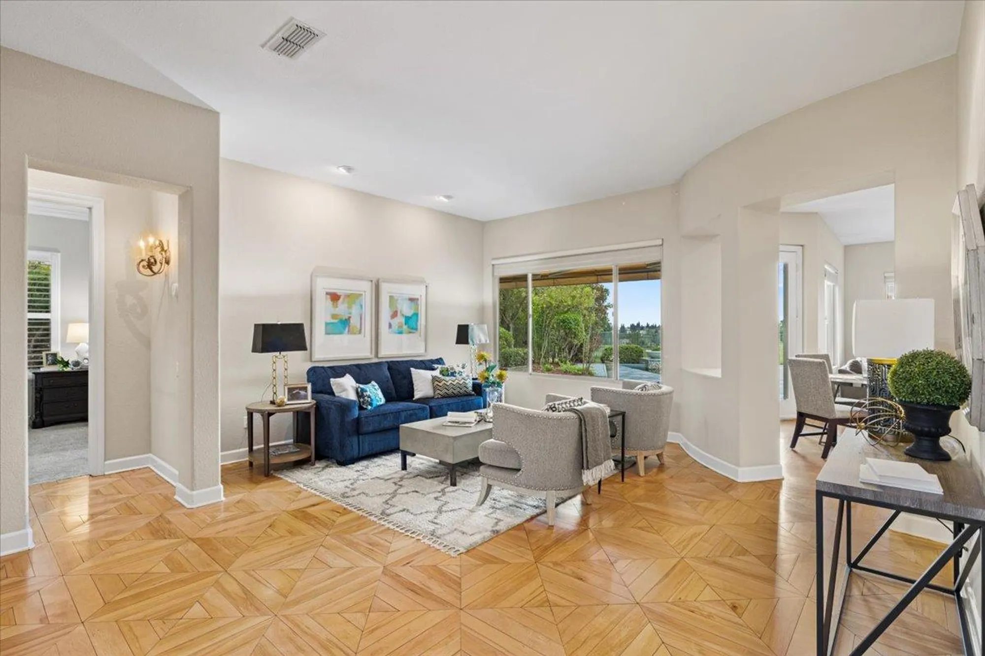 Property Slideshow image 20 of 43 | 1006 fairway valley ln, Lincoln, CA, 95648