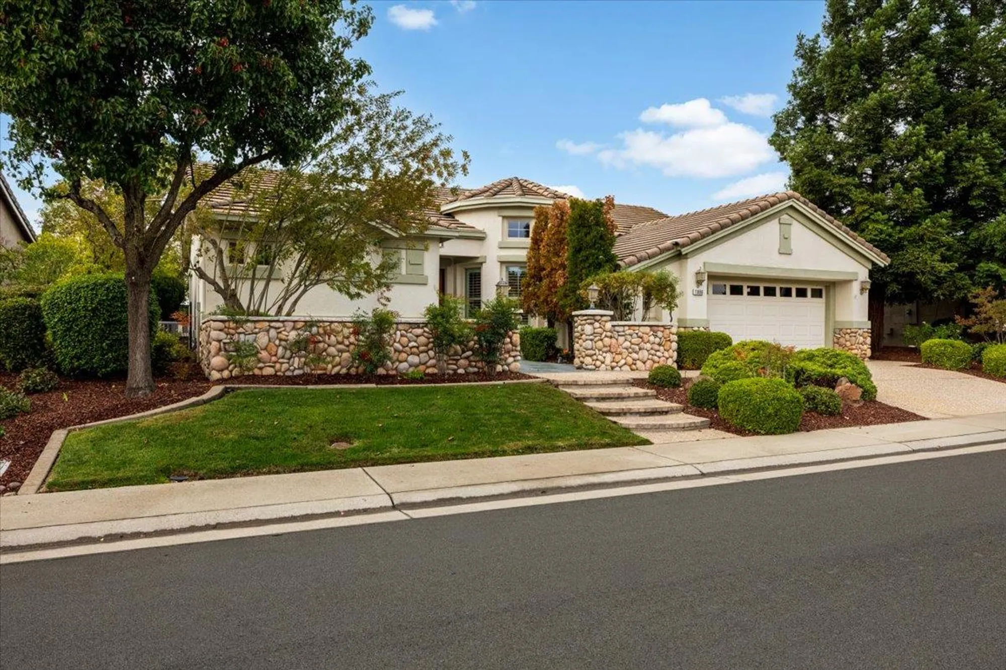 Property Slideshow image 42 of 43 | 1006 fairway valley ln, Lincoln, CA, 95648