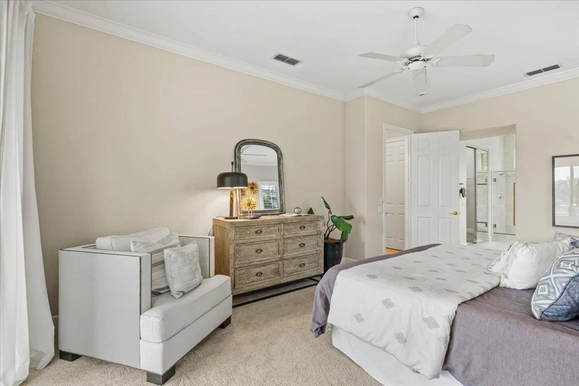 Property Slideshow image 34 of 43 | 1006 fairway valley ln, Lincoln, CA, 95648