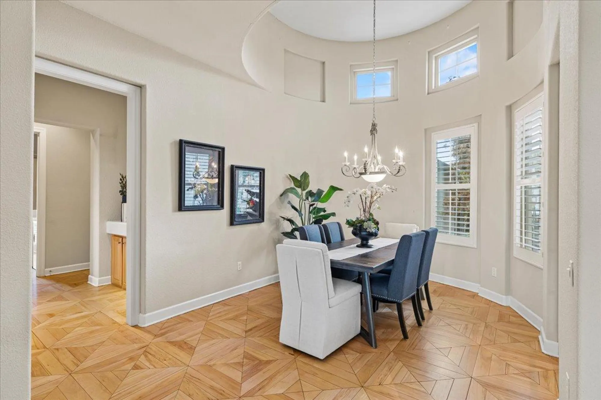 Property Slideshow image 22 of 43 | 1006 fairway valley ln, Lincoln, CA, 95648