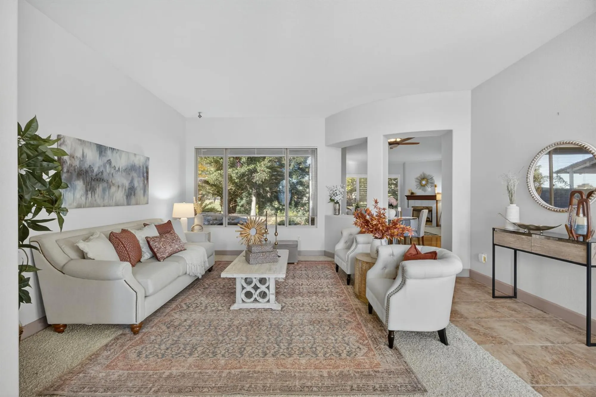 Property Slideshow image 5 of 55 | 440 shadow lake ct, Lincoln, CA, 95648