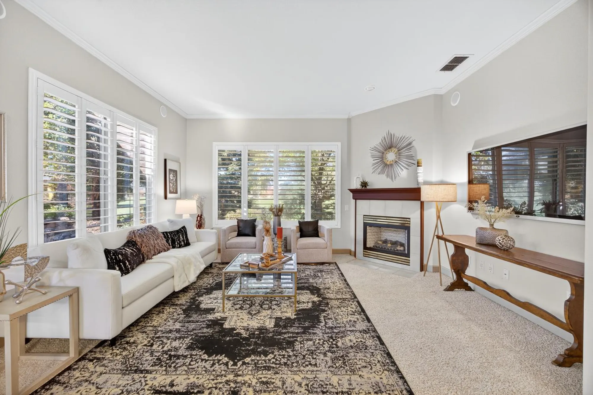 Property Slideshow image 16 of 55 | 440 shadow lake ct, Lincoln, CA, 95648