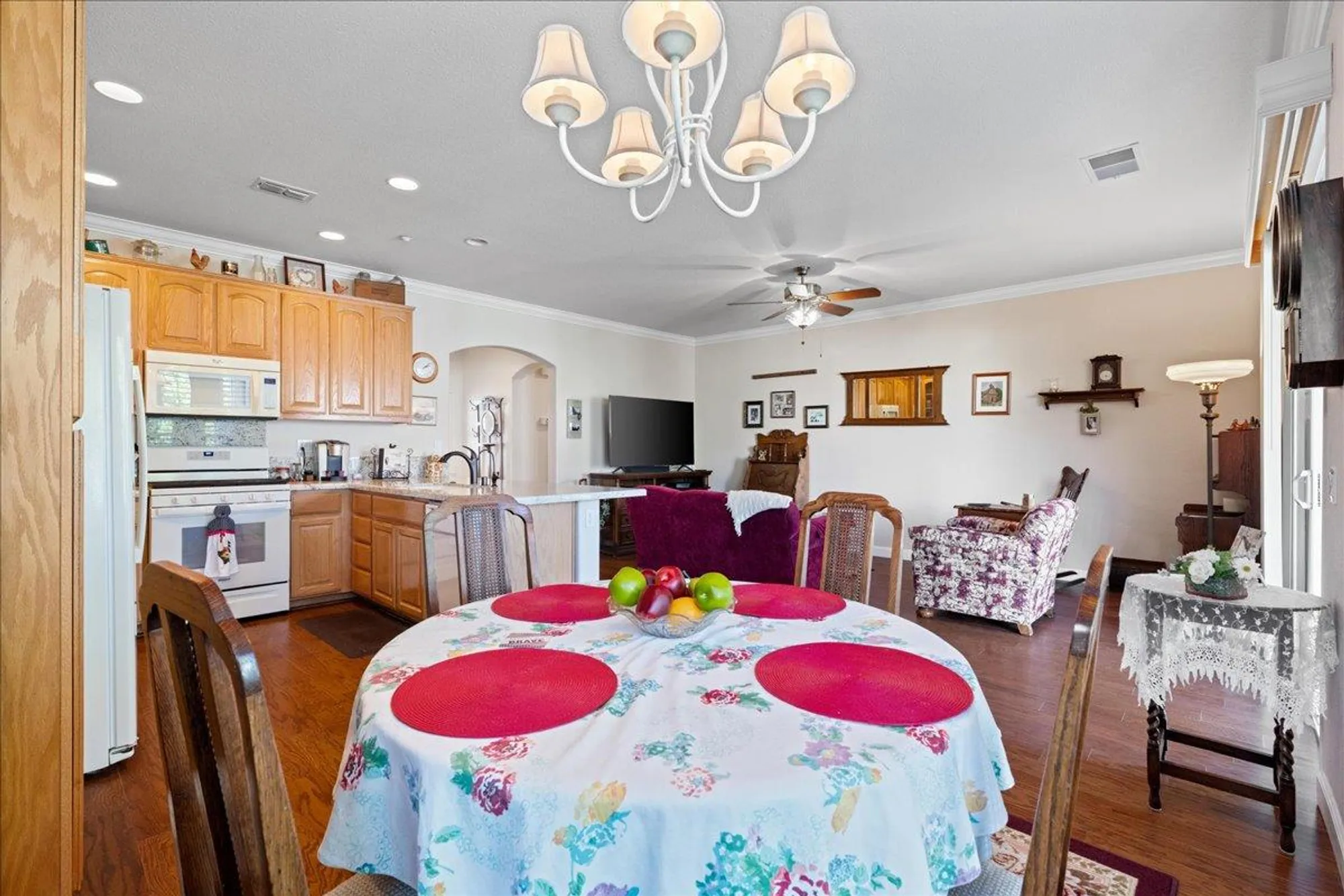 Property Slideshow image 12 of 43 | 1233 alderman ln, Brentwood, CA, 94513