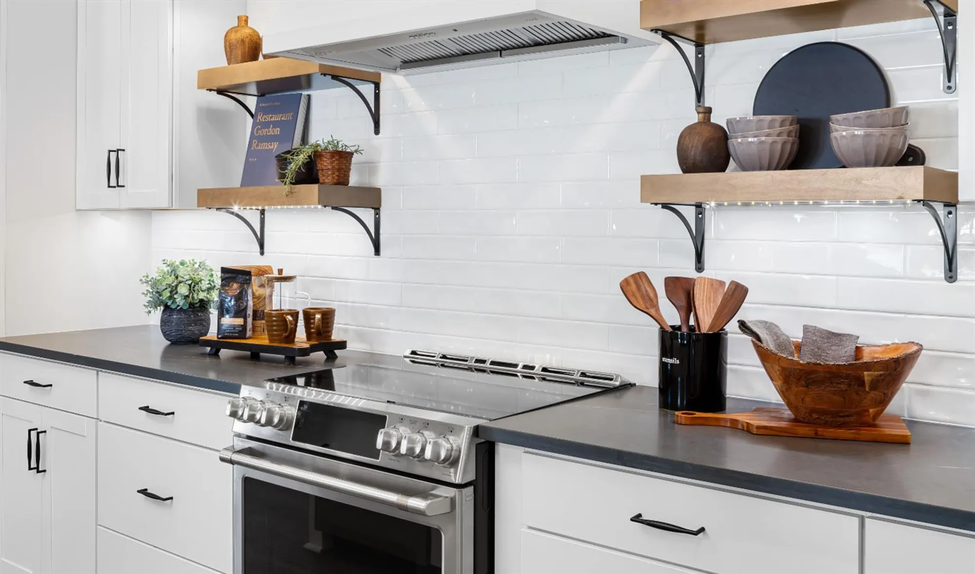 Property Slideshow image 6 of 20 | 4455 doric way, Rancho Cordova, CA, 95742