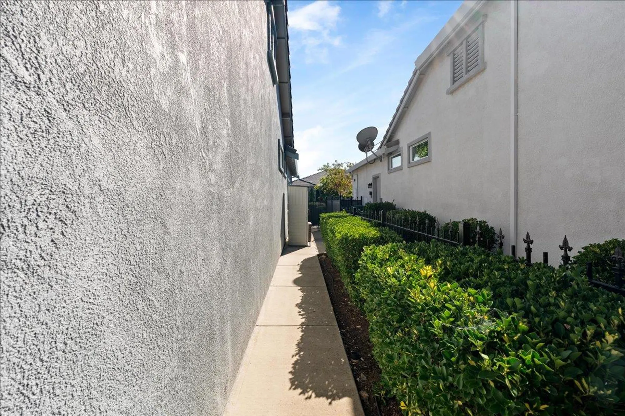 Property Slideshow image 27 of 43 | 1233 alderman ln, Brentwood, CA, 94513