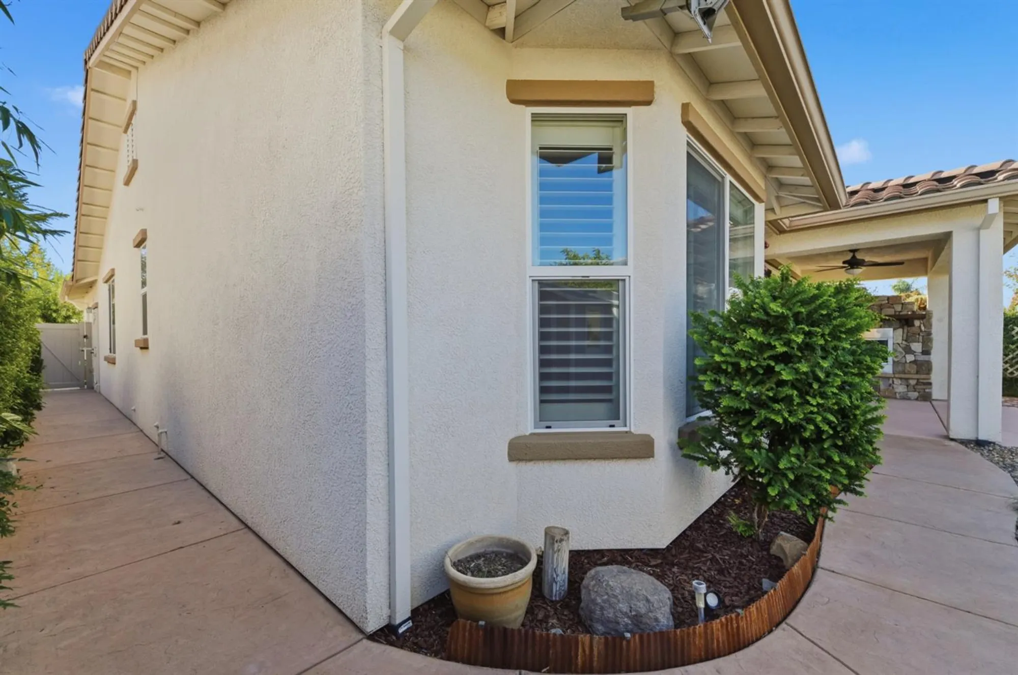 Property Slideshow image 44 of 46 | 1739 glenoaks st, Manteca, CA, 95336