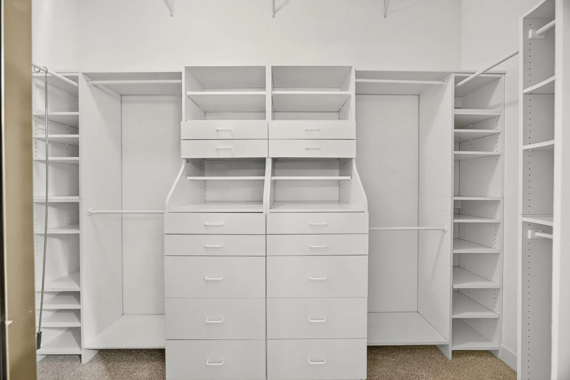 Property Slideshow image 31 of 55 | 440 shadow lake ct, Lincoln, CA, 95648