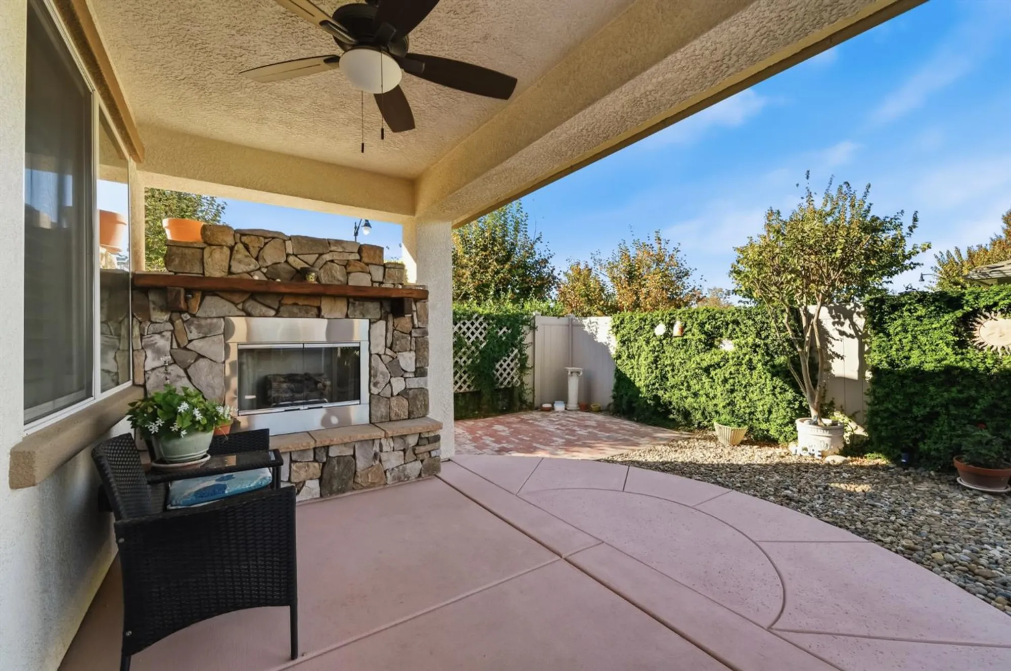 Property Slideshow image 38 of 46 | 1739 glenoaks st, Manteca, CA, 95336