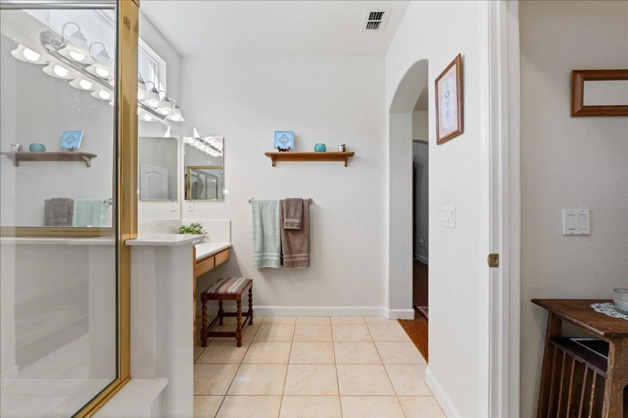Property Slideshow image 23 of 43 | 1233 alderman ln, Brentwood, CA, 94513