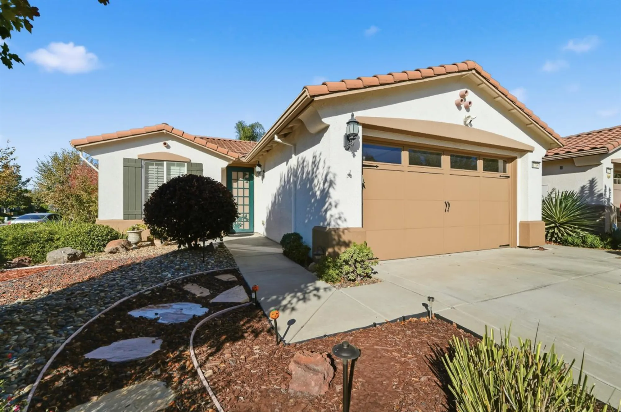 Property Slideshow image 6 of 46 | 1739 glenoaks st, Manteca, CA, 95336