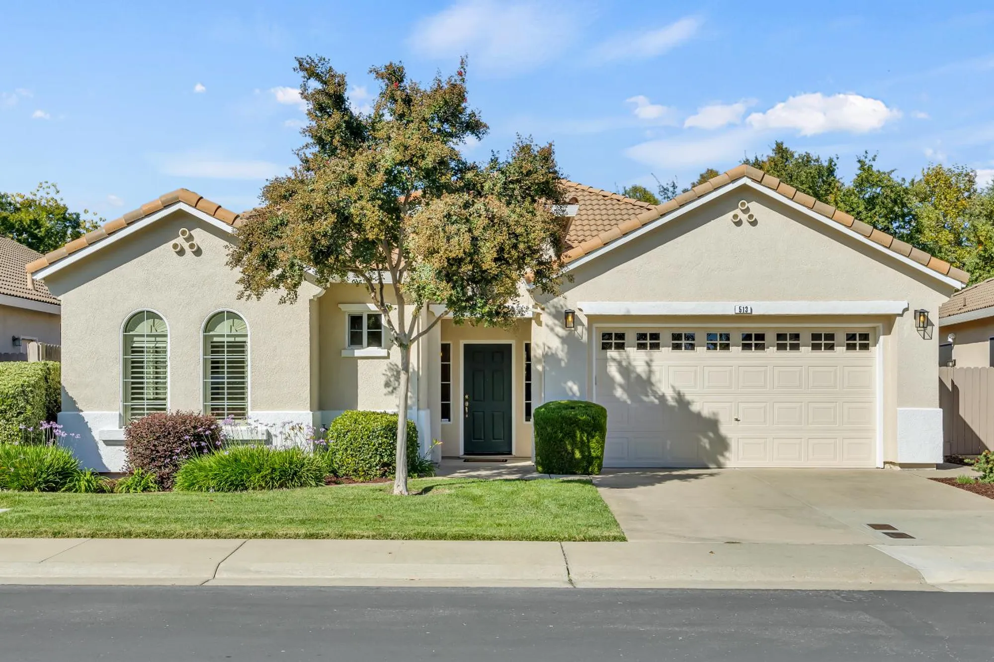 Property Slideshow image 1 of 43 | 513 aspen grove ct, El Dorado Hills, CA, 95762