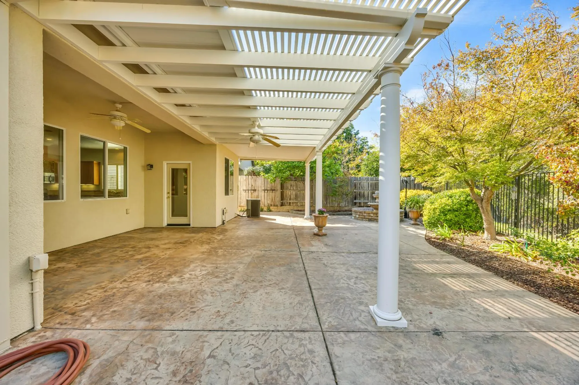 Property Slideshow image 3 of 43 | 513 aspen grove ct, El Dorado Hills, CA, 95762