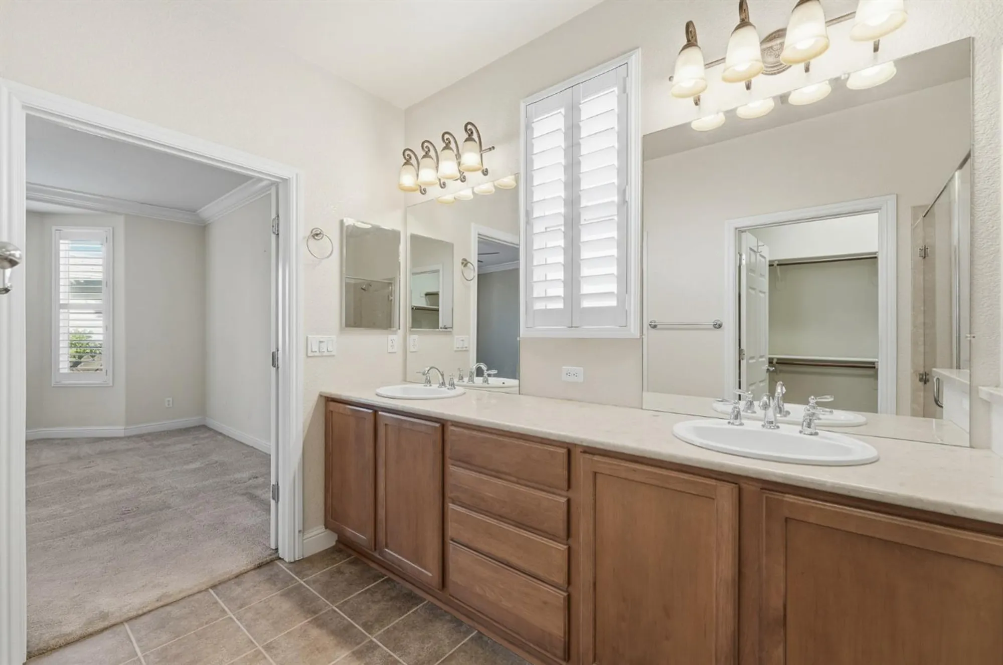 Property Slideshow image 30 of 46 | 1739 glenoaks st, Manteca, CA, 95336