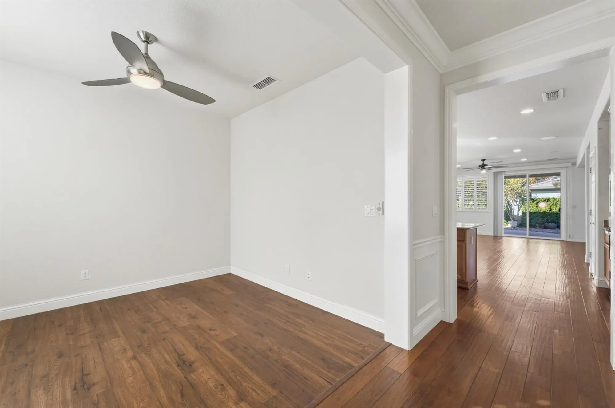 Property Slideshow image 10 of 46 | 1739 glenoaks st, Manteca, CA, 95336