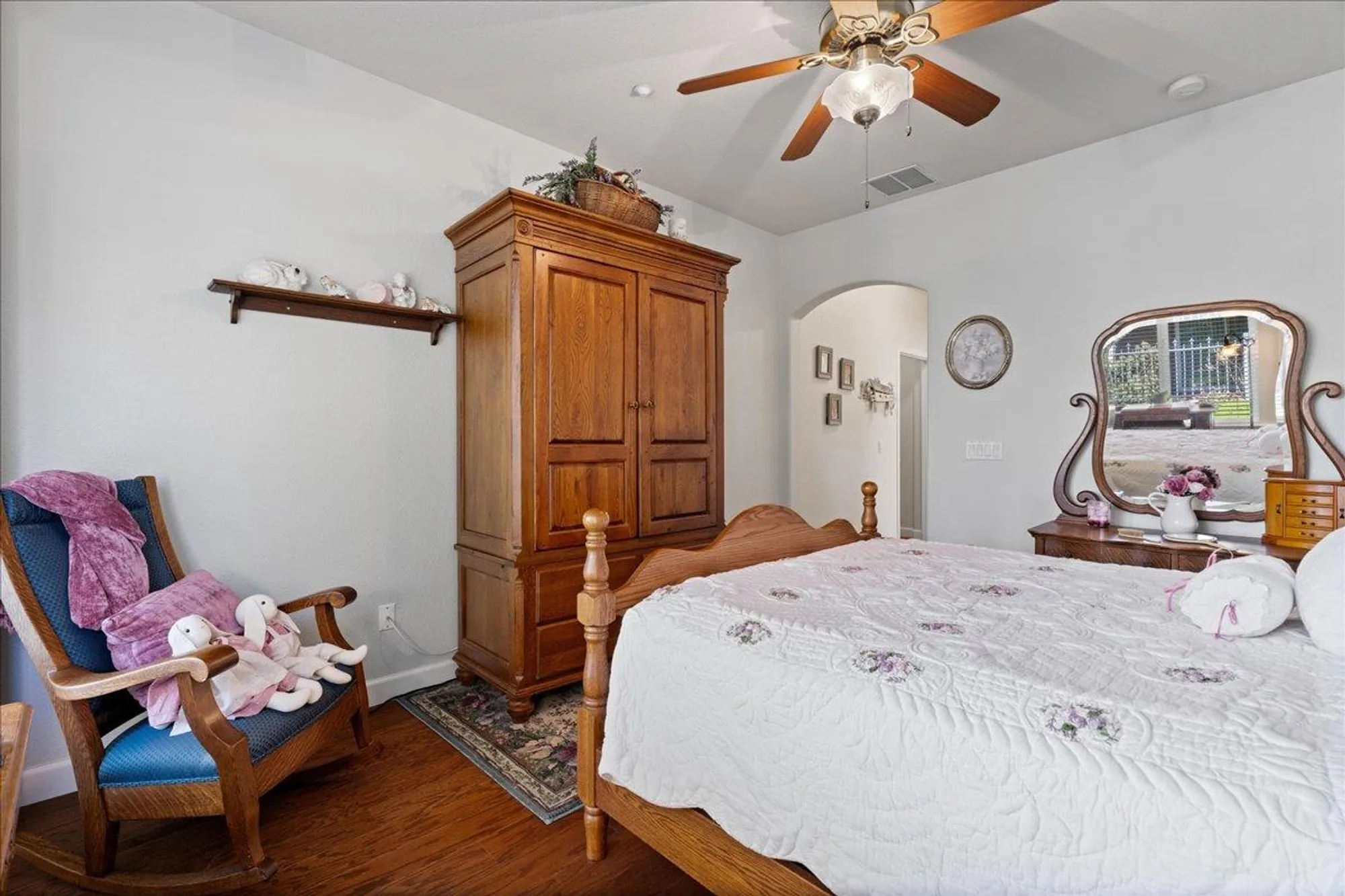 Property Slideshow image 20 of 43 | 1233 alderman ln, Brentwood, CA, 94513