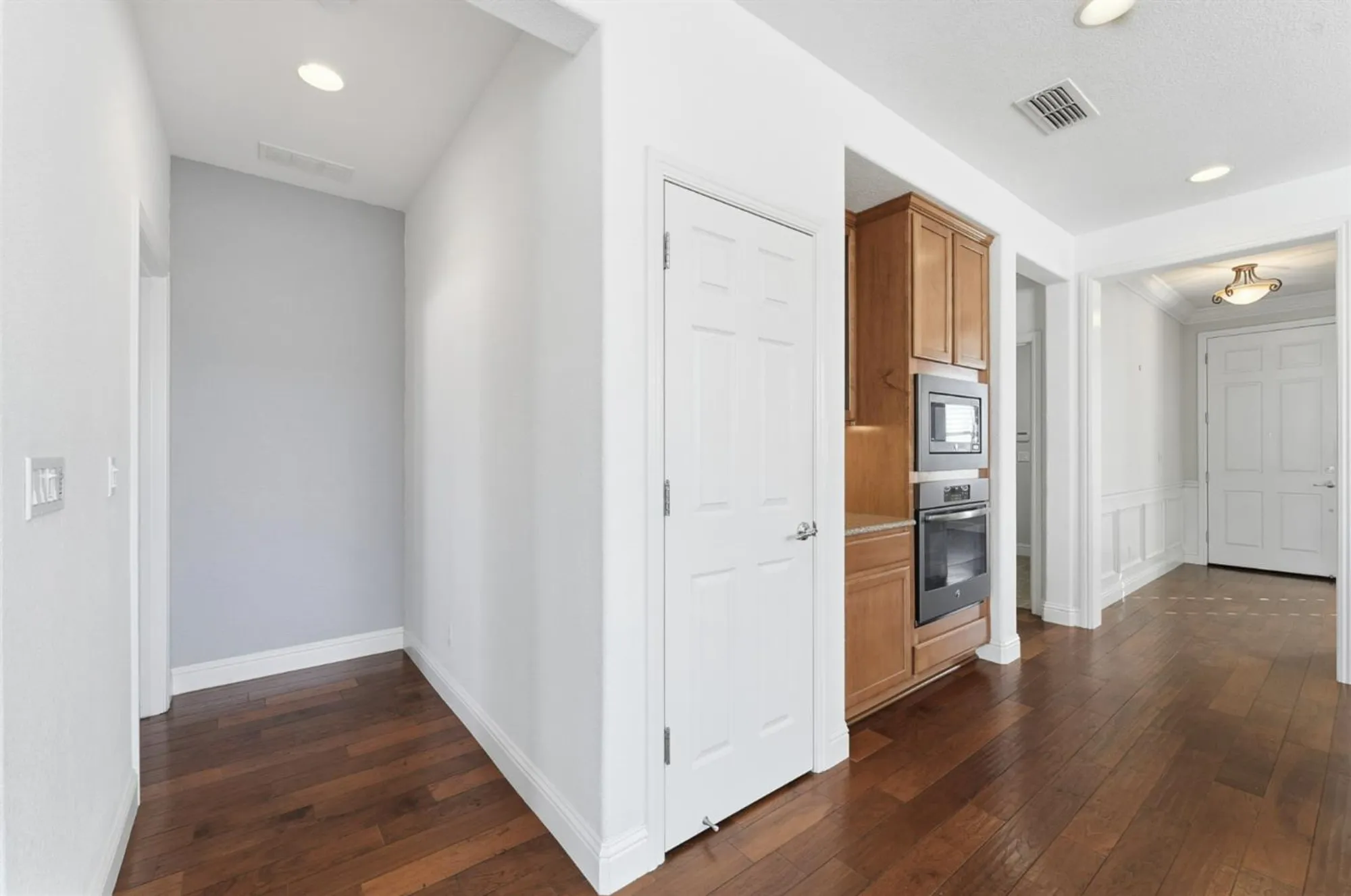 Property Slideshow image 23 of 46 | 1739 glenoaks st, Manteca, CA, 95336