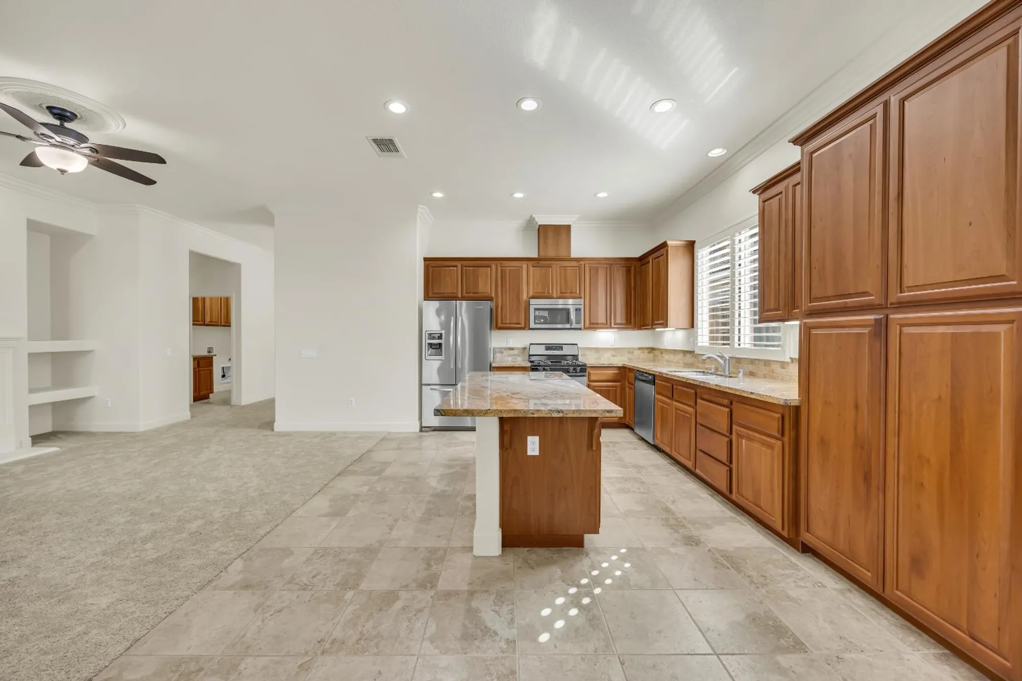 Property Slideshow image 9 of 43 | 513 aspen grove ct, El Dorado Hills, CA, 95762