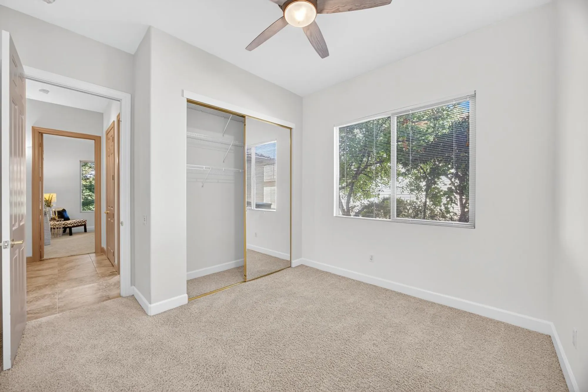 Property Slideshow image 22 of 55 | 440 shadow lake ct, Lincoln, CA, 95648