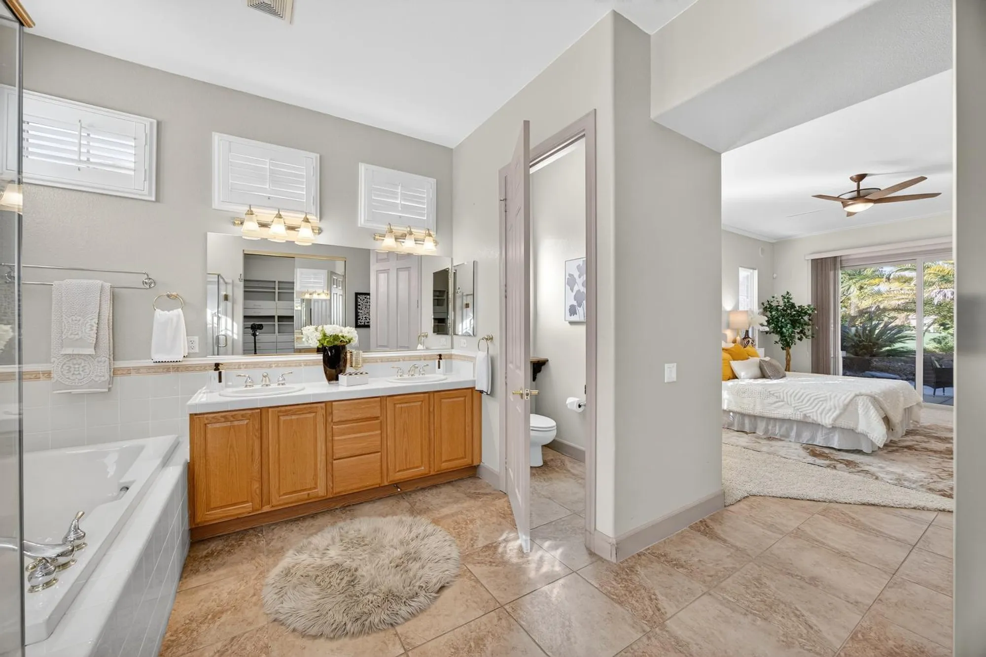 Property Slideshow image 29 of 55 | 440 shadow lake ct, Lincoln, CA, 95648