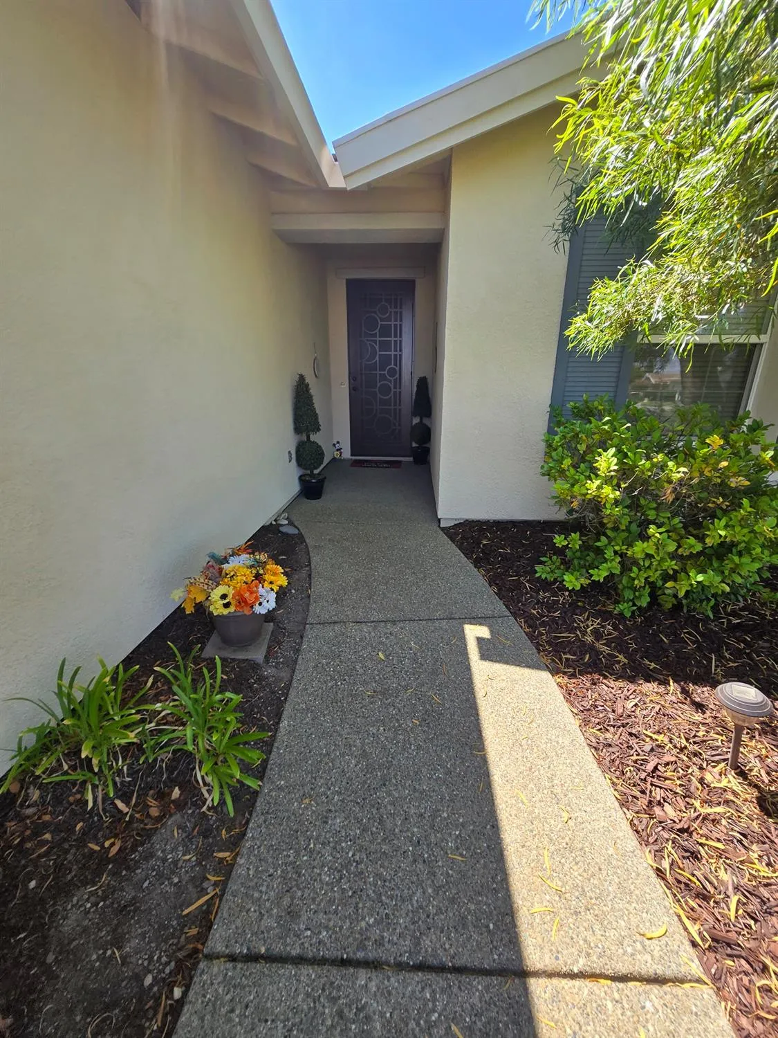 Property Slideshow image 4 of 12 | 2810 kingfisher ln, Lincoln, CA, 95648