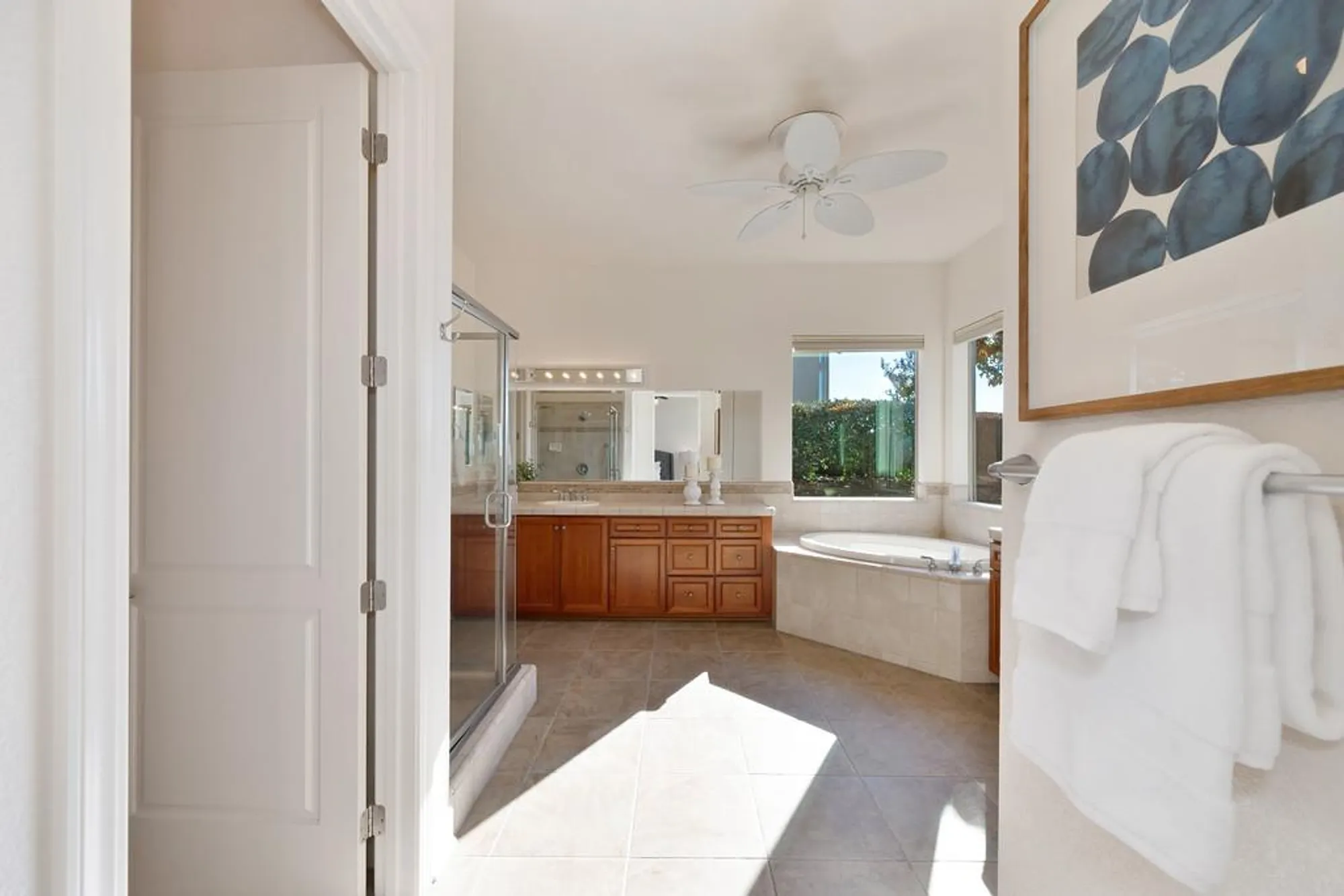 Property Slideshow image 33 of 65 | 2303 walden view ln, Lincoln, CA, 95648
