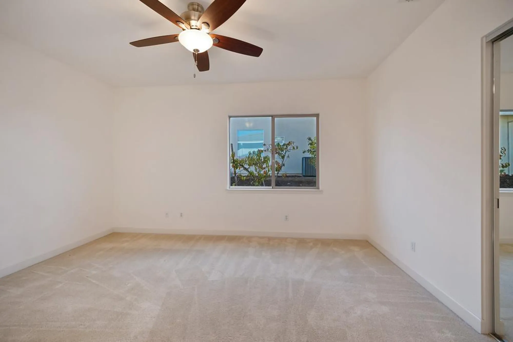 Property Slideshow image 38 of 65 | 2303 walden view ln, Lincoln, CA, 95648