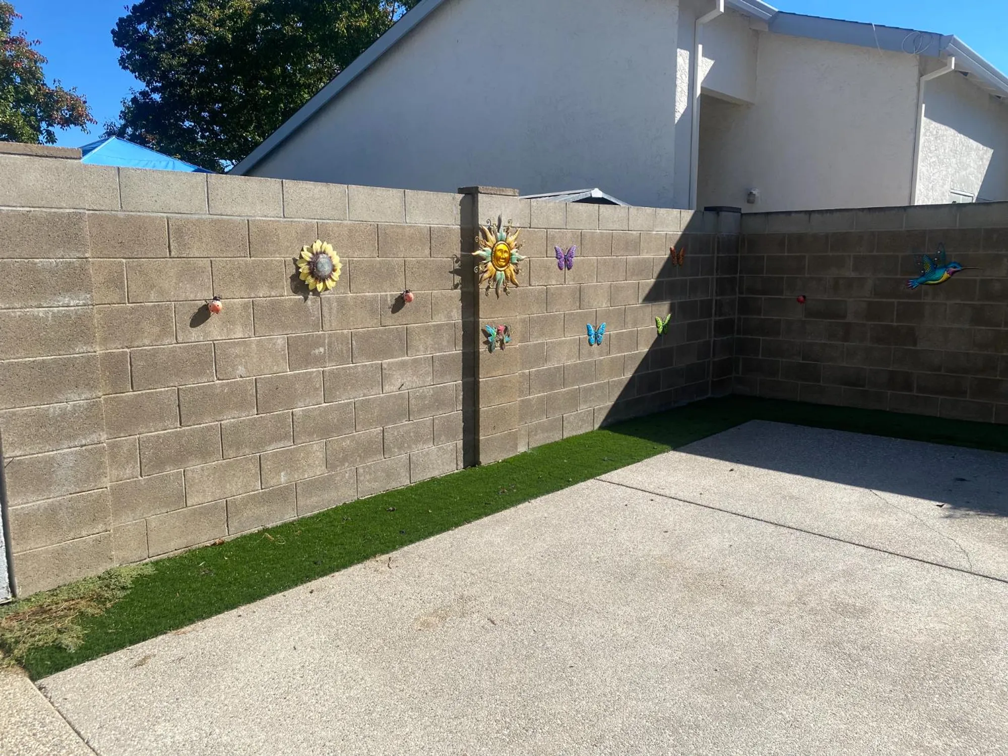 Property Slideshow image 32 of 63 | 7566 sunmore ln, Sacramento, CA, 95828