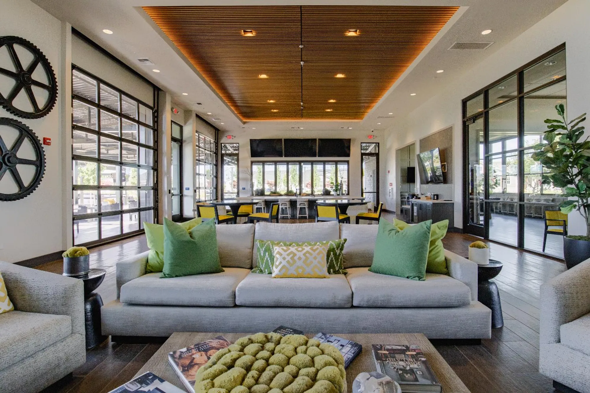 Property Slideshow image 47 of 62 | 484 pinehurst st, Manteca, CA, 95336