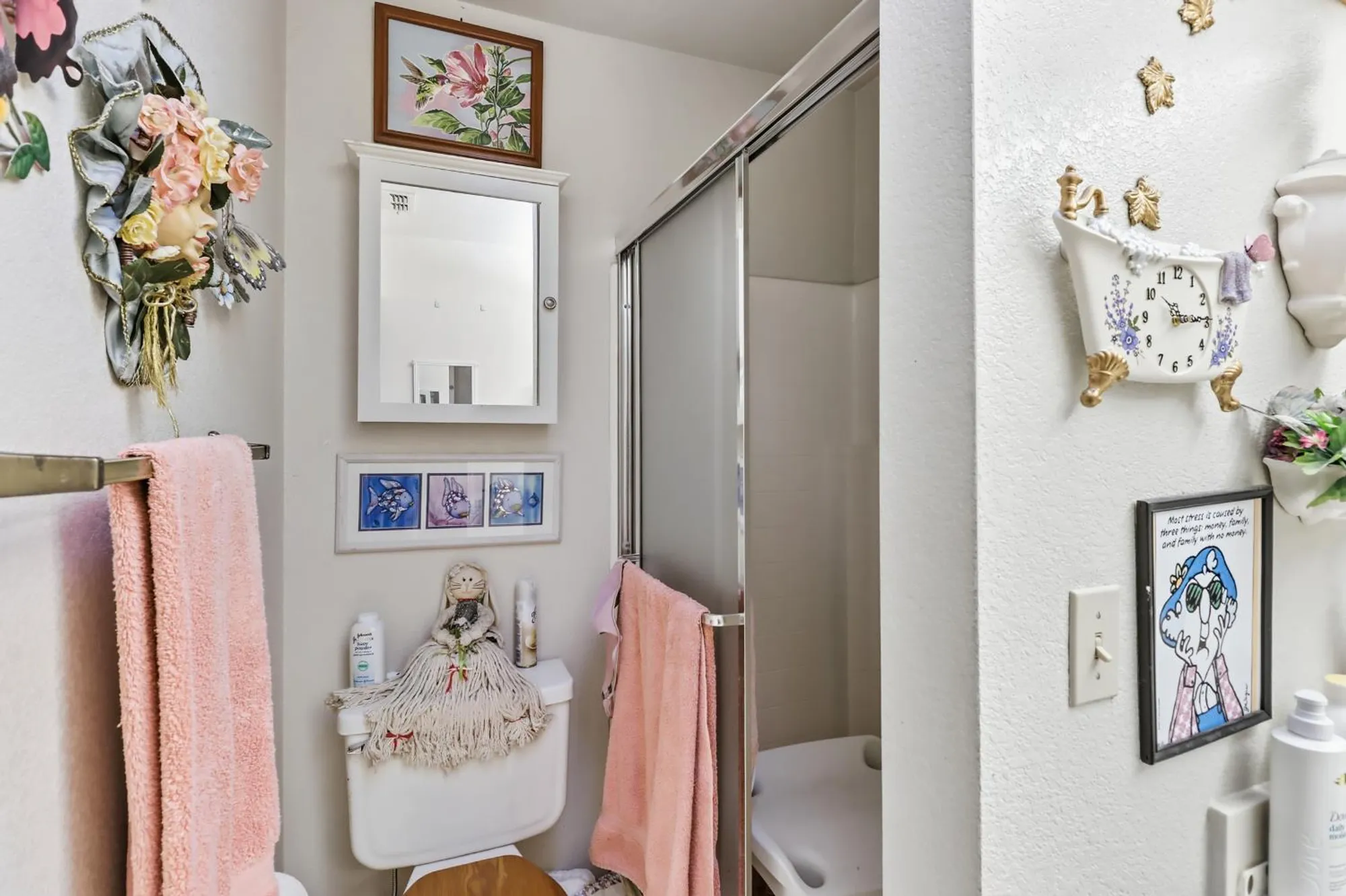 Property Slideshow image 25 of 52 | 7325 sunsilver ln, Sacramento, CA, 95828