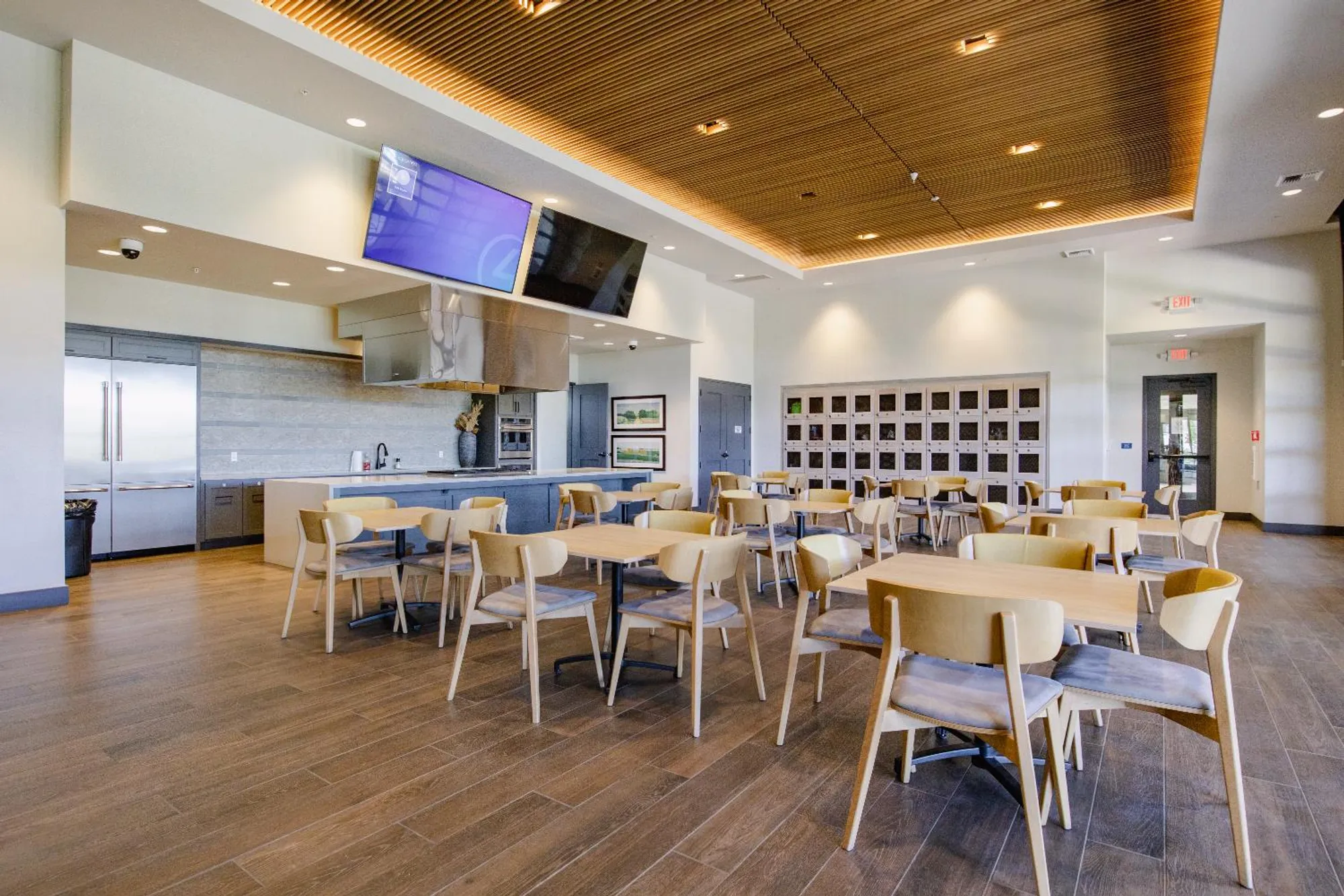 Property Slideshow image 56 of 62 | 484 pinehurst st, Manteca, CA, 95336