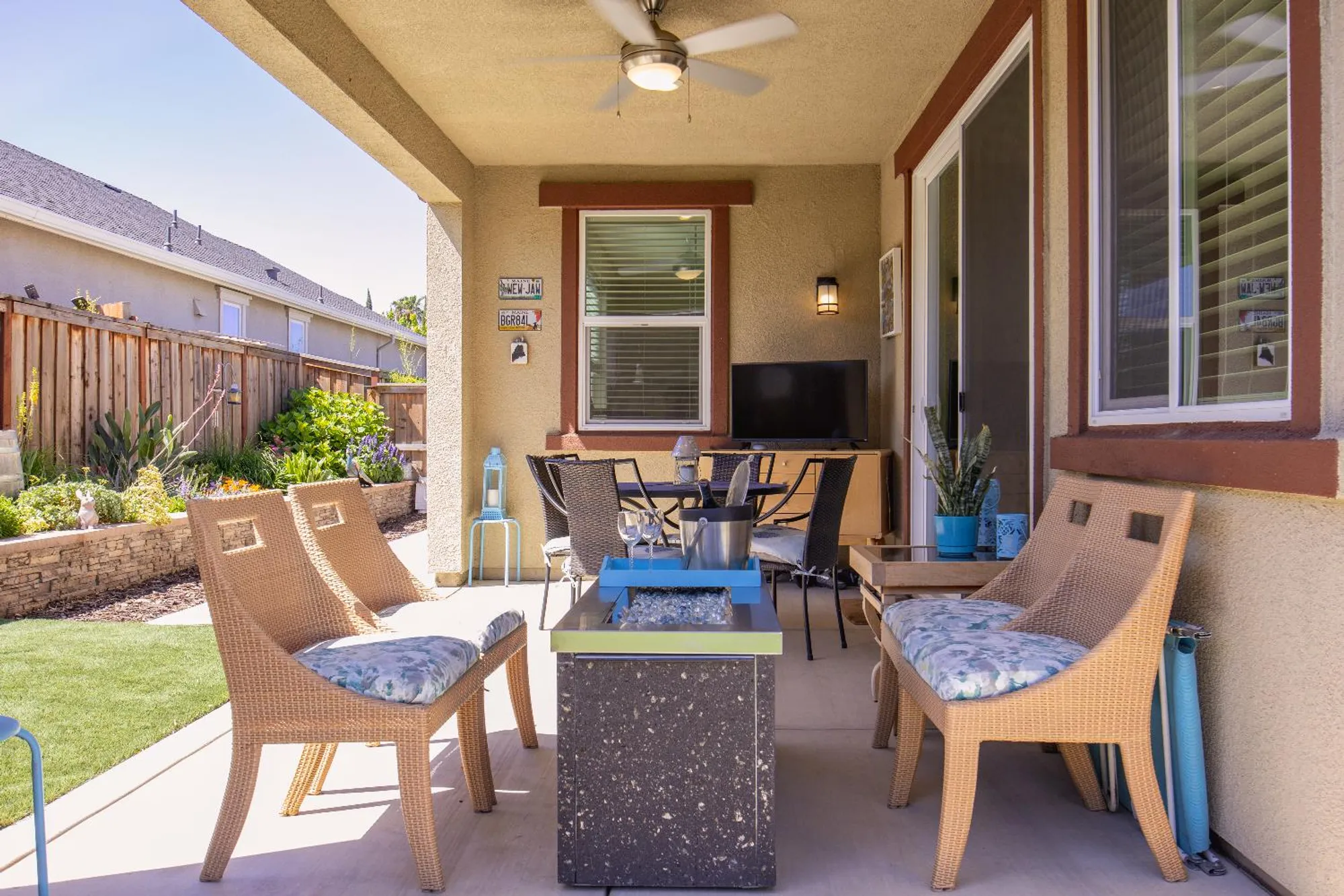 Property Slideshow image 40 of 62 | 484 pinehurst st, Manteca, CA, 95336