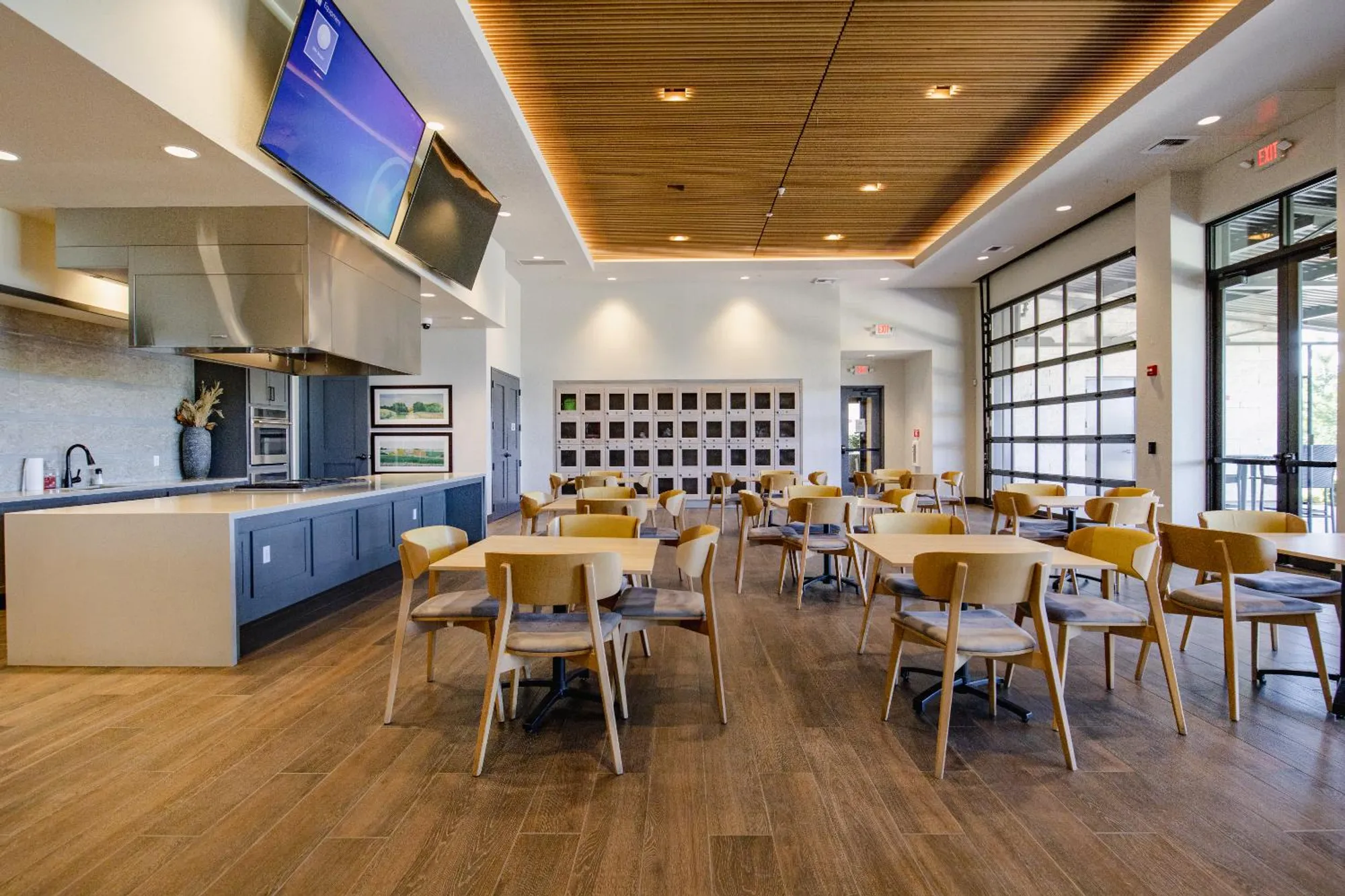 Property Slideshow image 55 of 62 | 484 pinehurst st, Manteca, CA, 95336