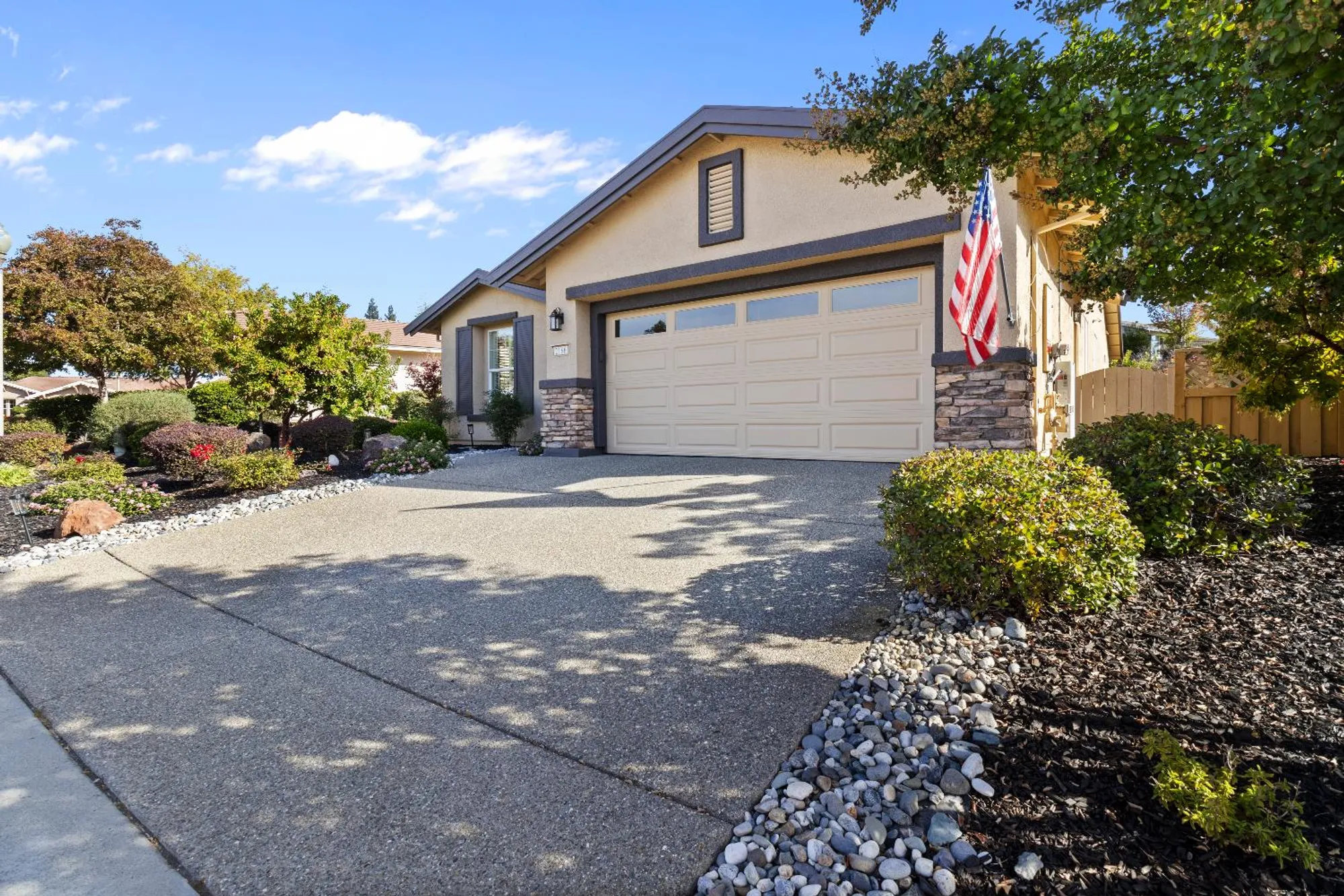 Property Slideshow image 10 of 37 | 2166 walden view ln, Lincoln, CA, 95648