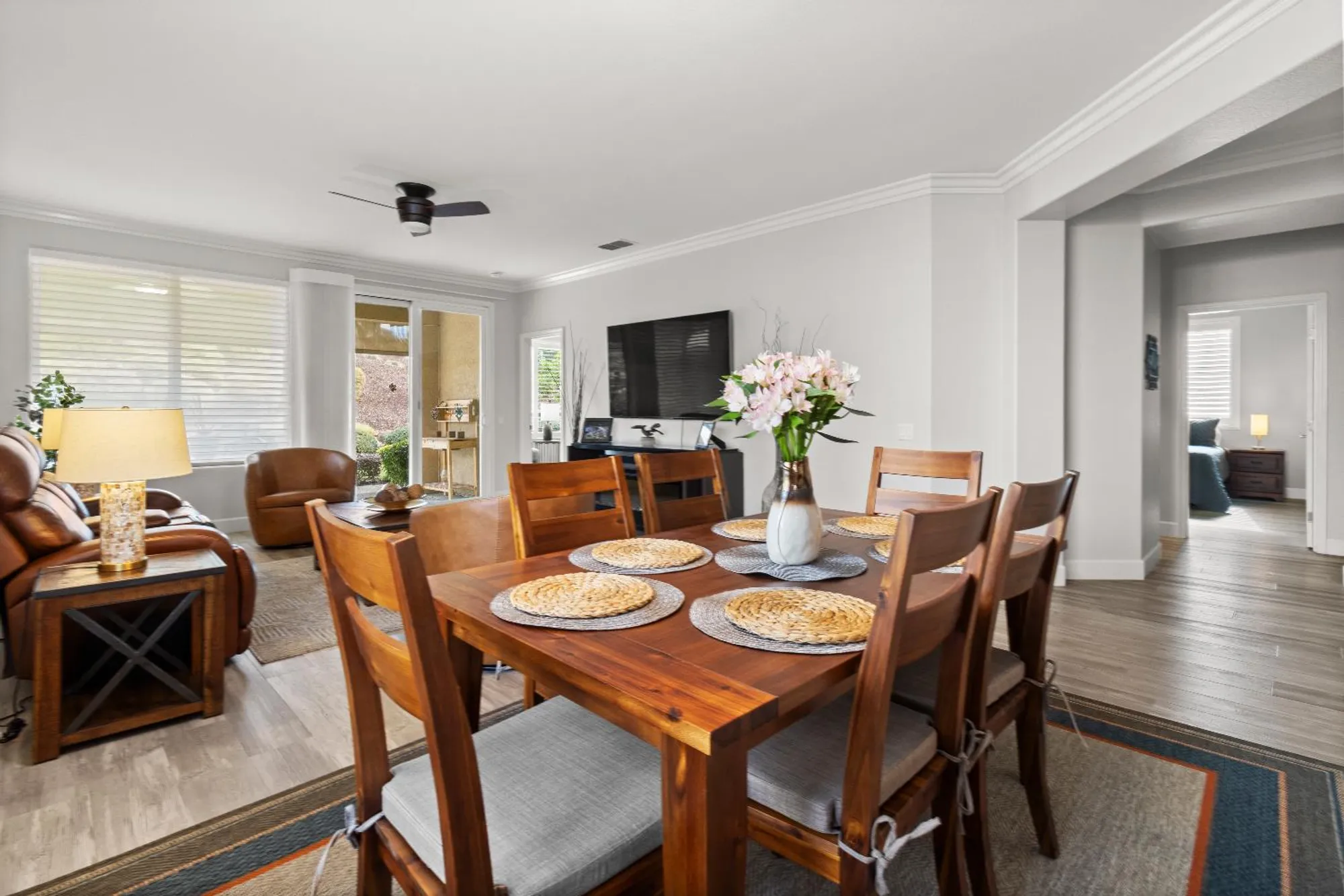 Property Slideshow image 16 of 37 | 2166 walden view ln, Lincoln, CA, 95648