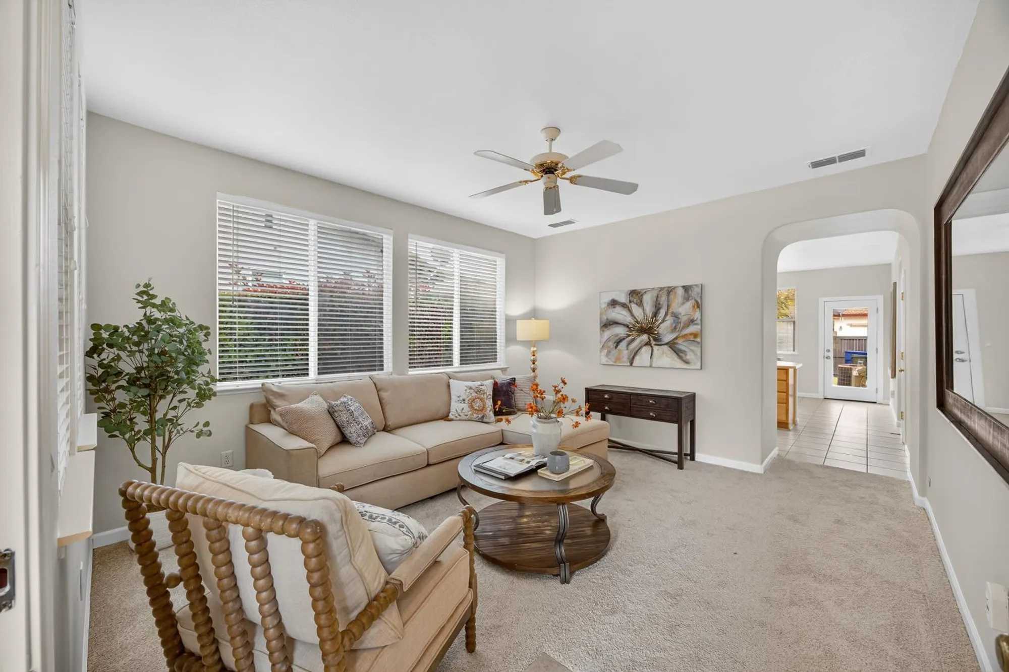 Property Slideshow image 7 of 46 | 2278 bay horse ln, Sacramento, CA, 95835