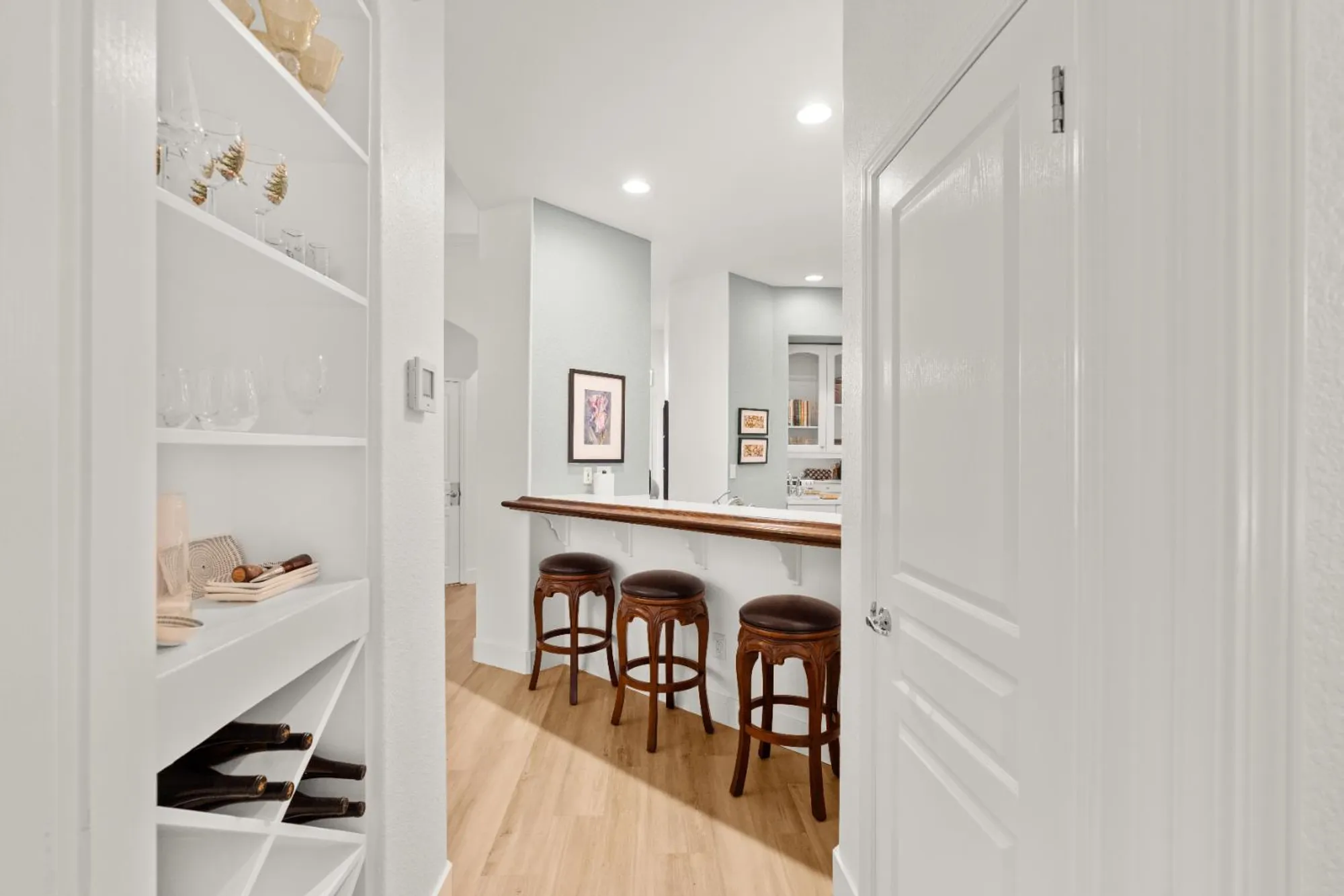 Property Slideshow image 40 of 55 | 7598 sunmore ln, Sacramento, CA, 95828