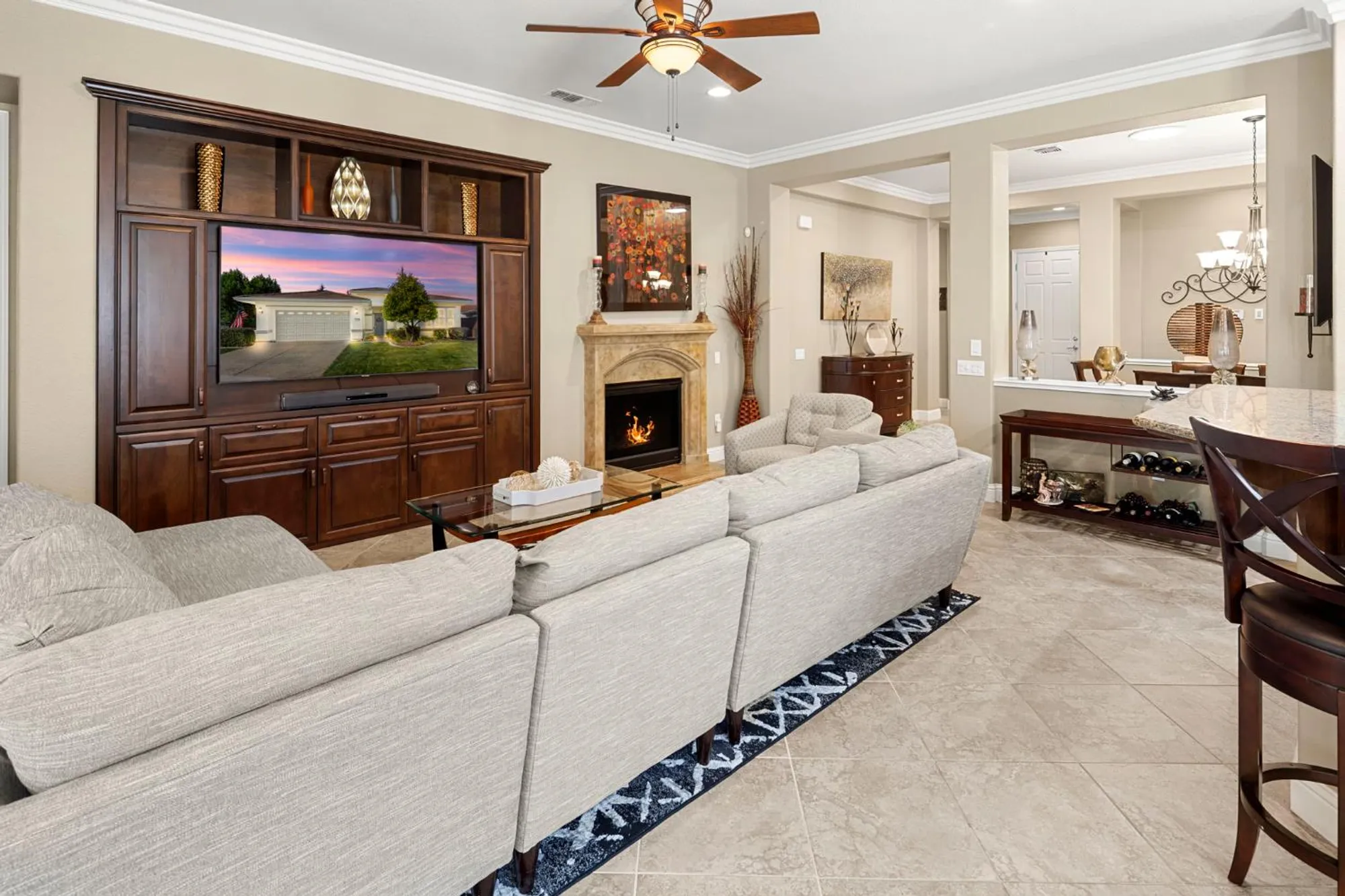 Property Slideshow image 10 of 48 | 2016 land end loop, Roseville, CA, 95747