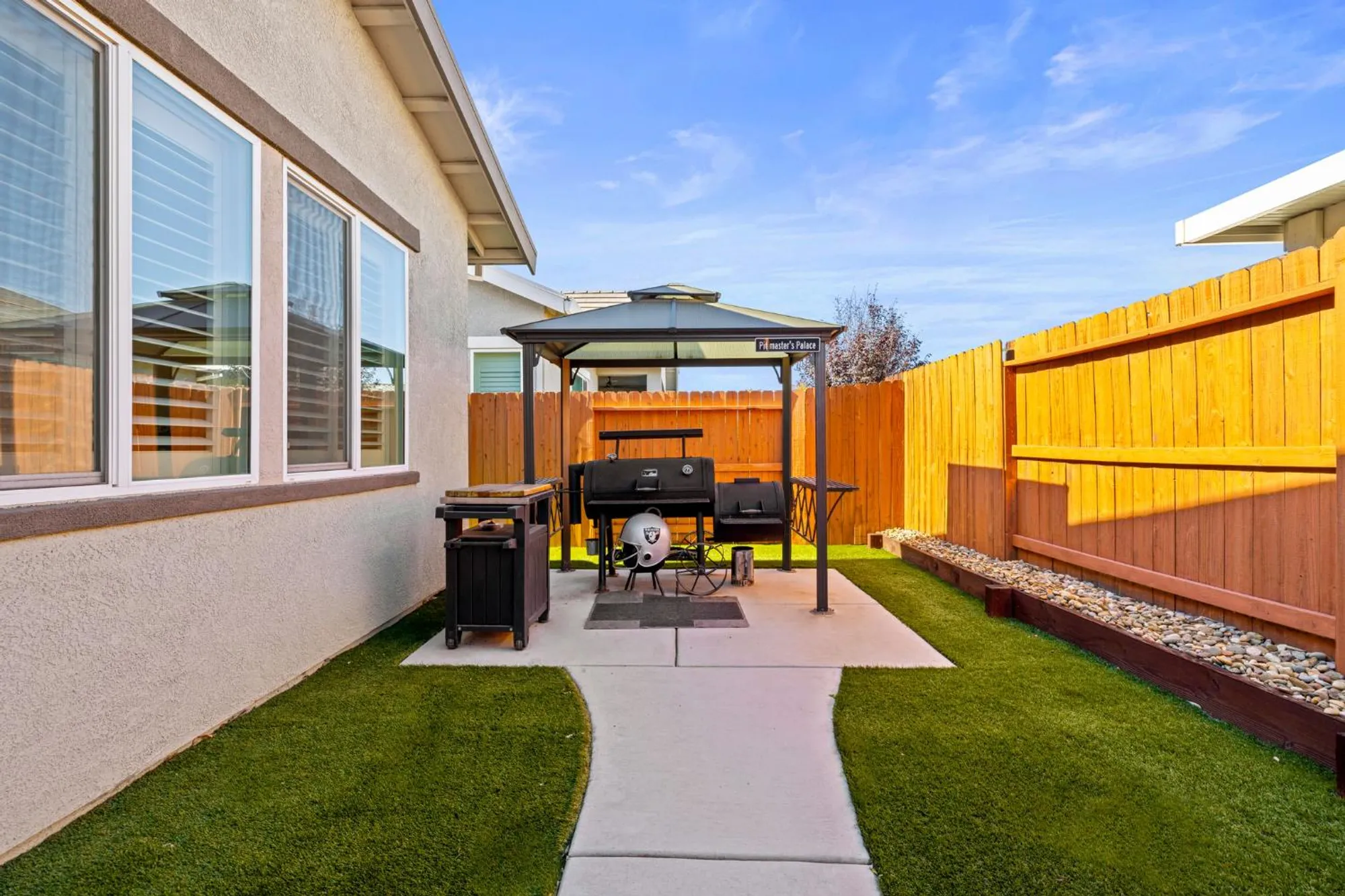 Property Slideshow image 13 of 16 | 6281 element ln, Roseville, CA, 95747