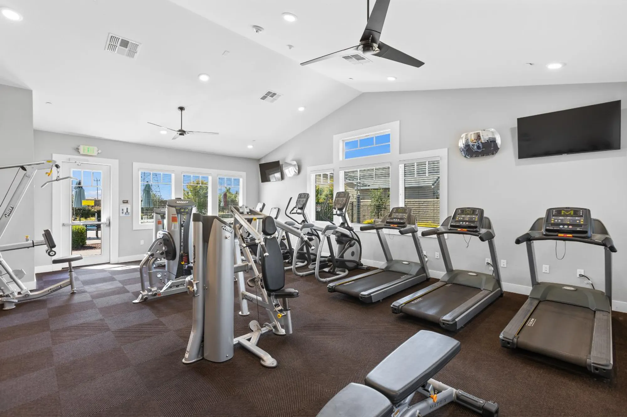 Property Slideshow image 58 of 66 | 9236 summer holly way, Sacramento, CA, 95829