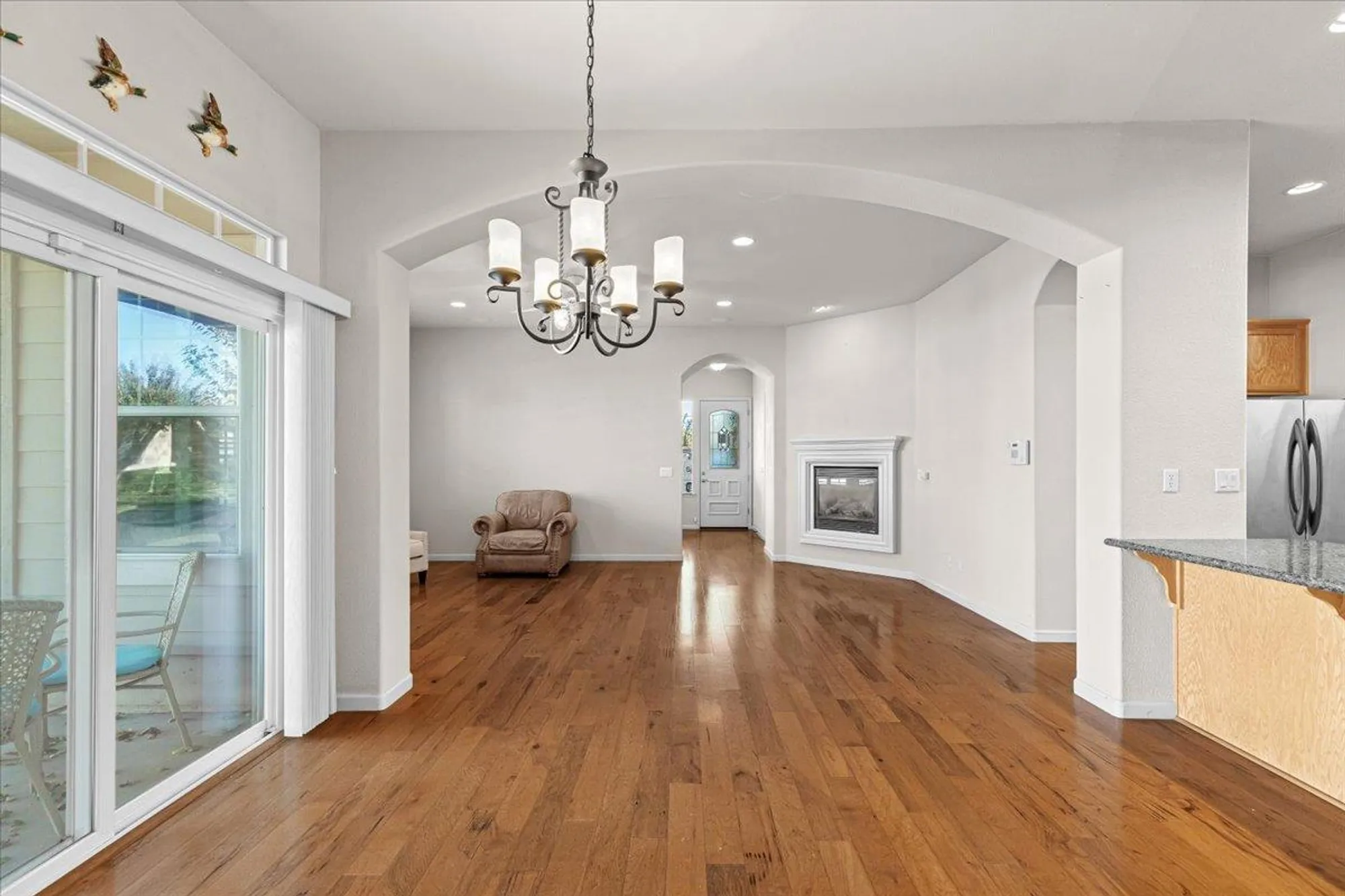 Property Slideshow image 36 of 65 | 1665 windy cove ln, Ripon, CA, 95366