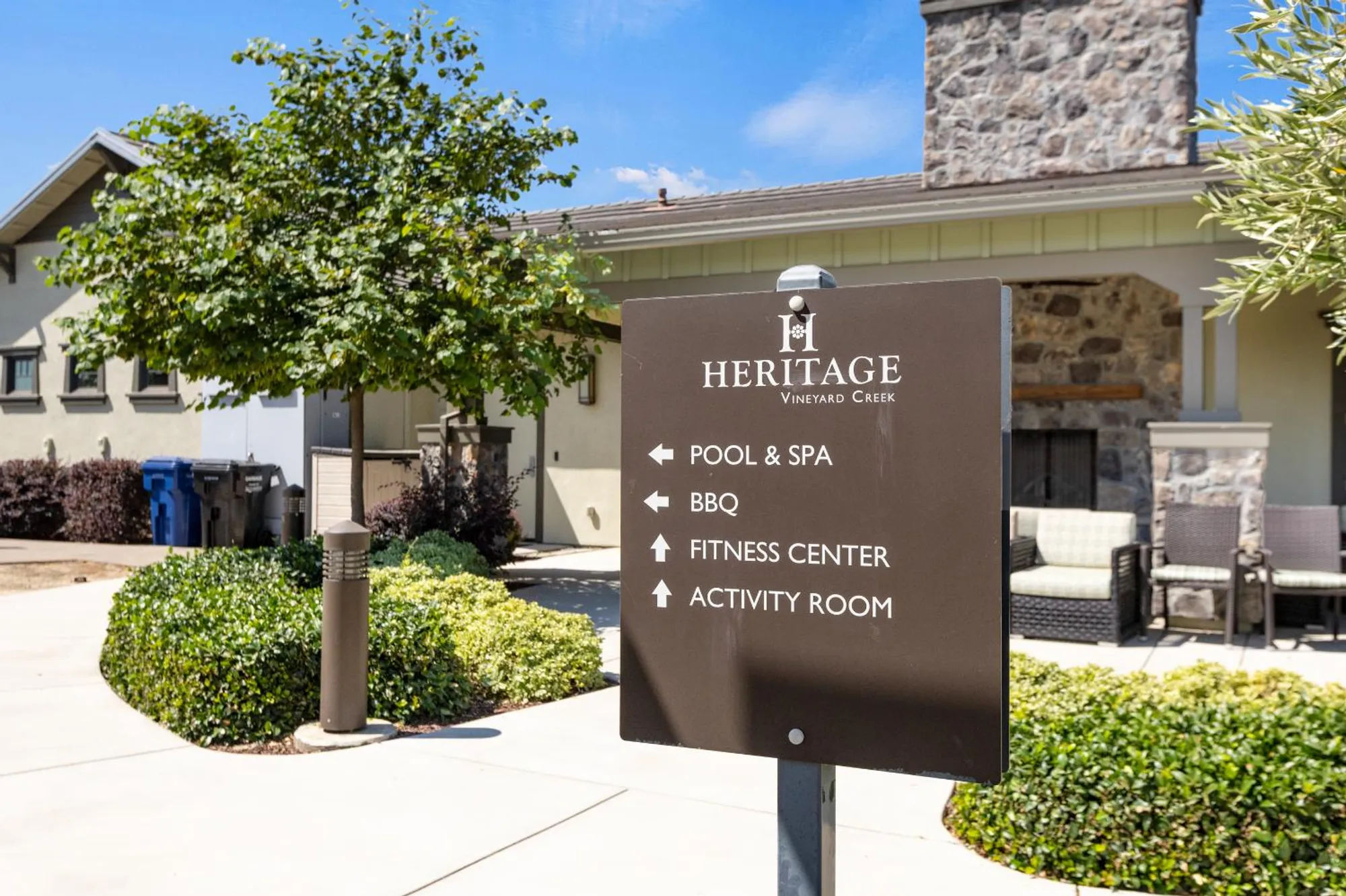 Property Slideshow image 47 of 66 | 9236 summer holly way, Sacramento, CA, 95829