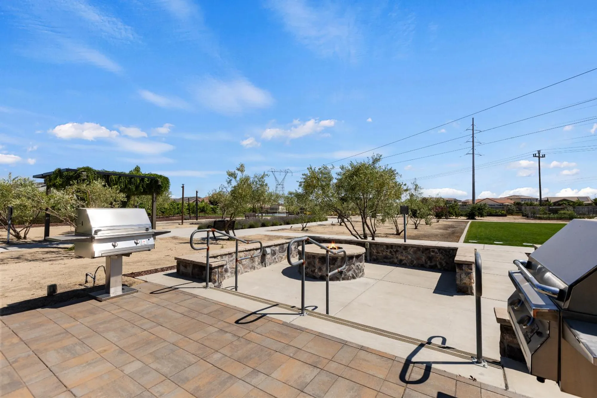 Property Slideshow image 57 of 66 | 9236 summer holly way, Sacramento, CA, 95829